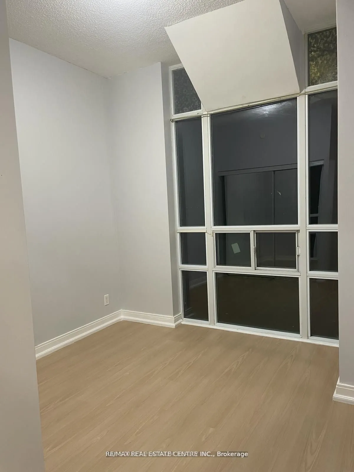 80 Absolute Avenue, #103