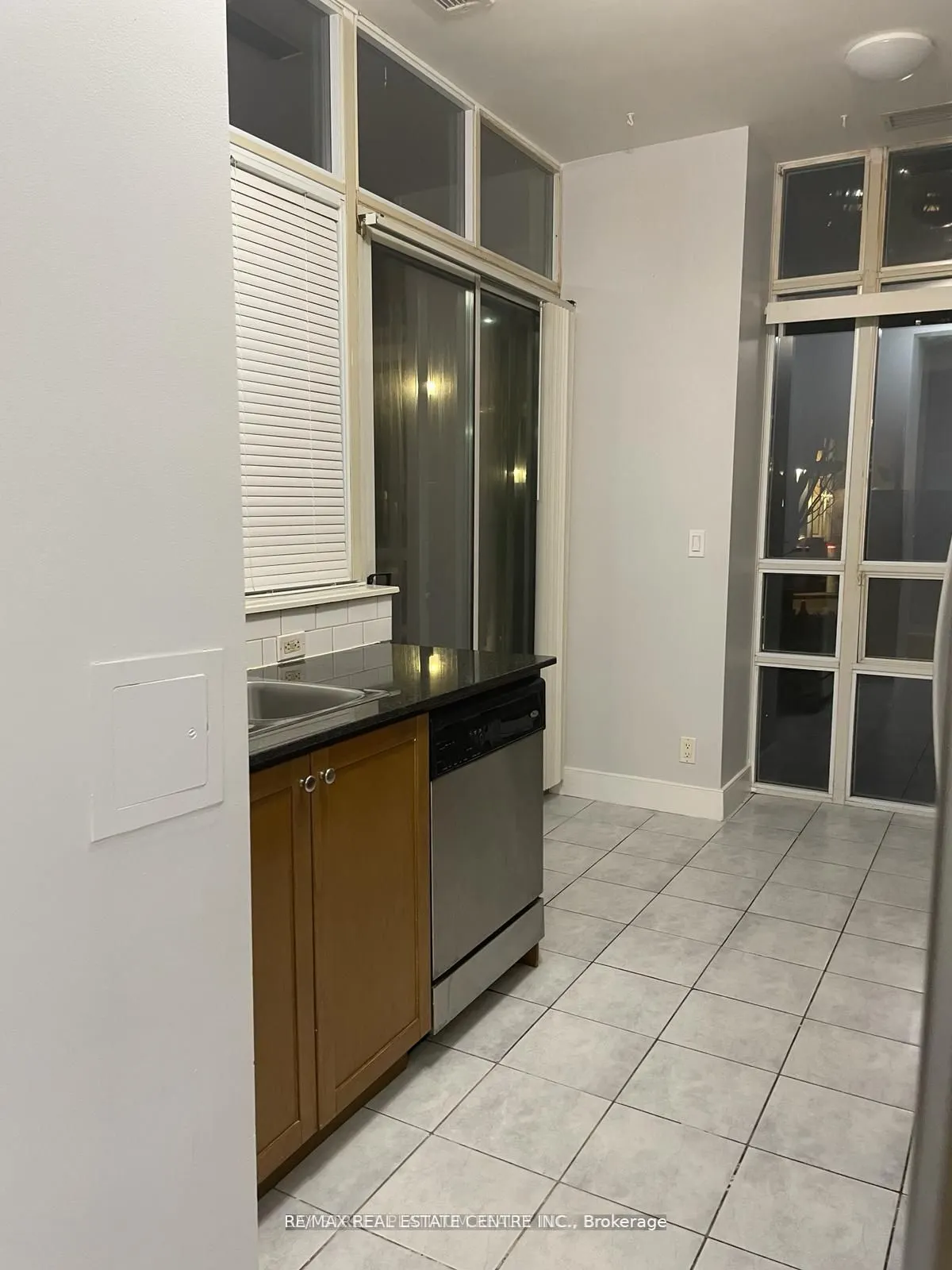 80 Absolute Avenue, #103
