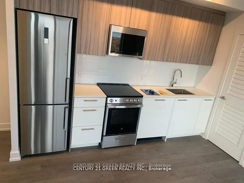 225 Veterans Drive, #1104