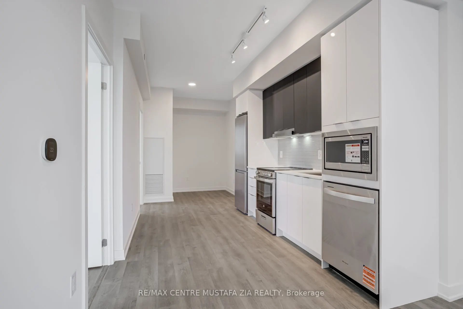 5105 Hurontario Street, #1811