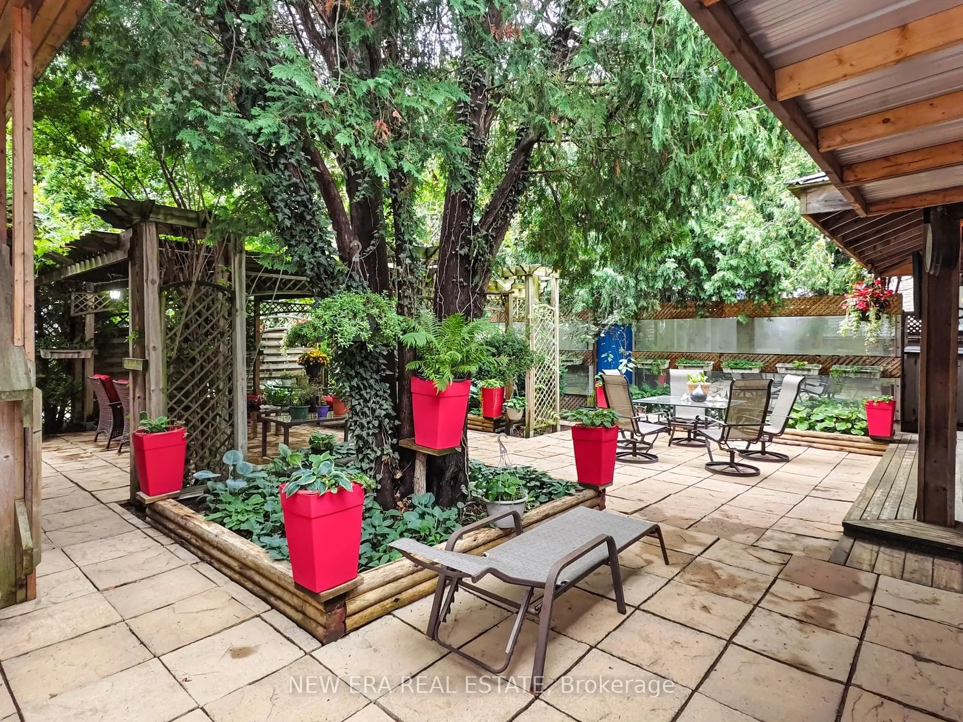 2669 Inlake Court