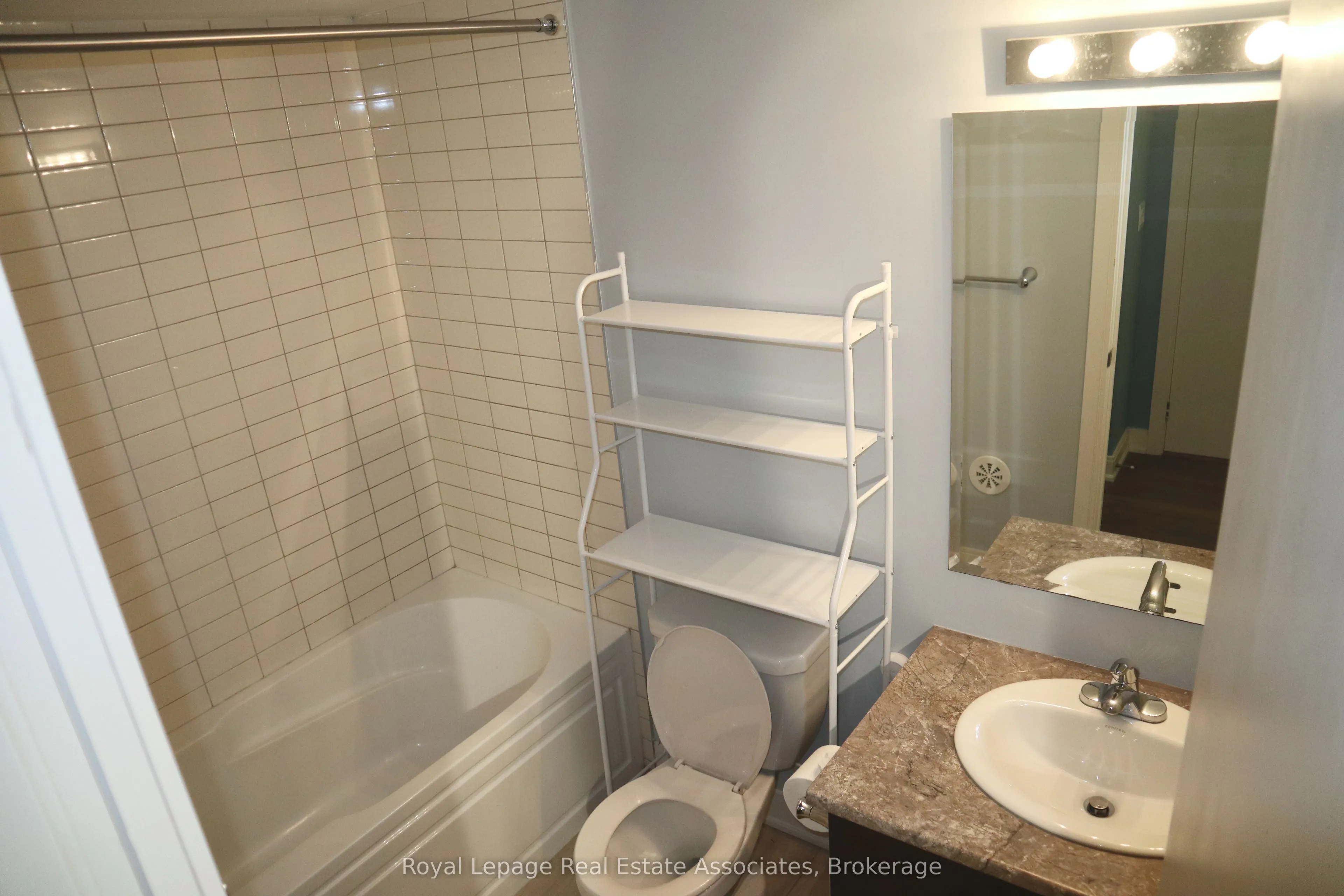 100 Dufay Road, #93