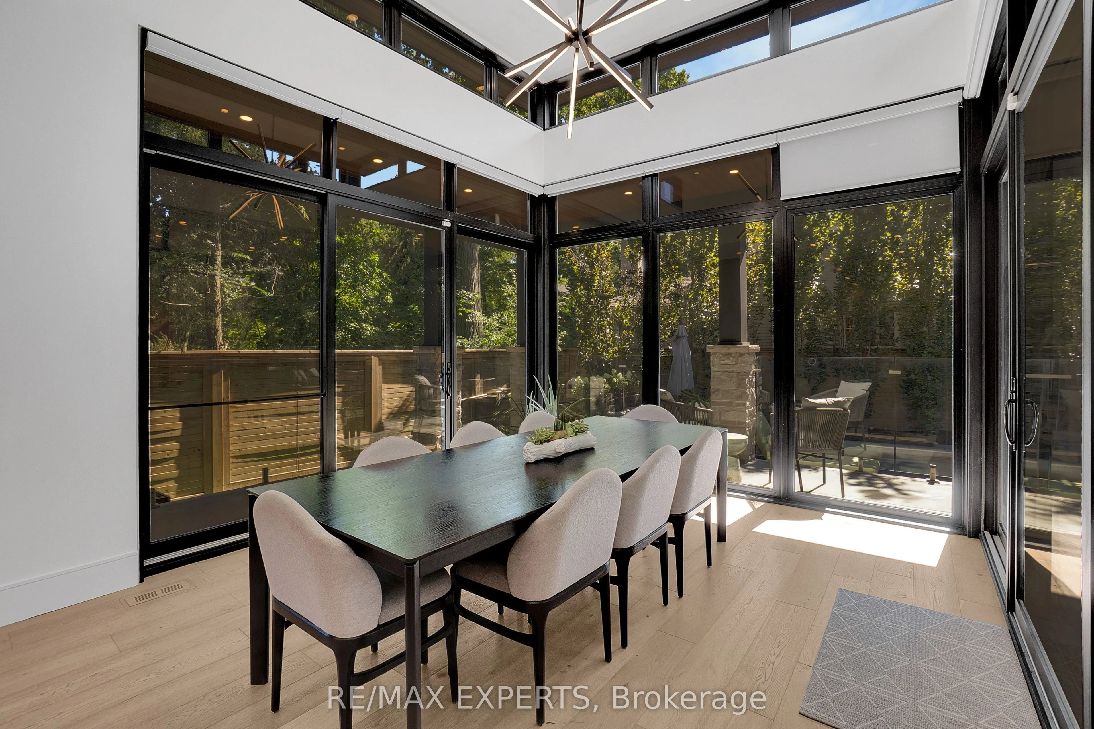 7 Woodvalley Drive