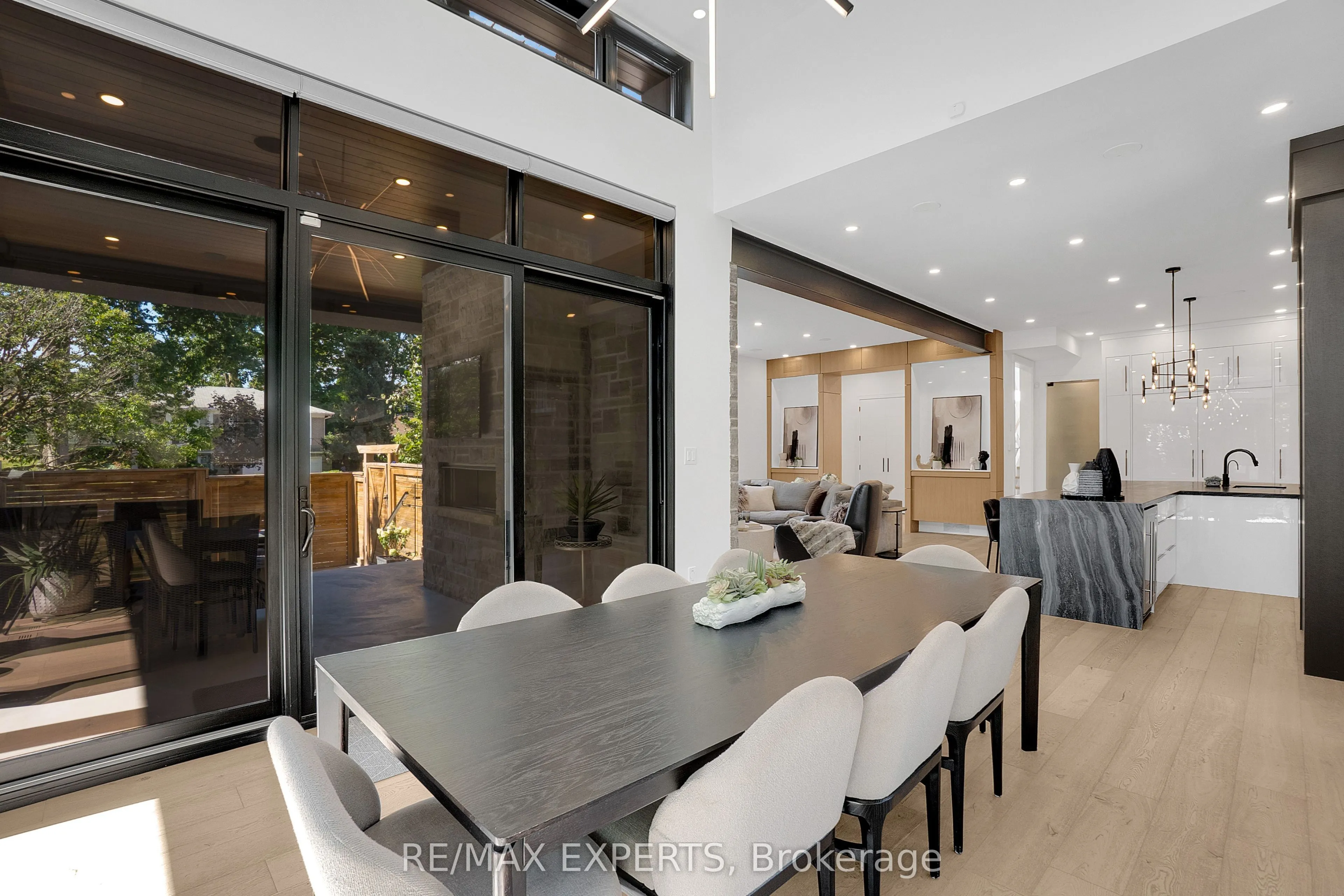 7 Woodvalley Drive