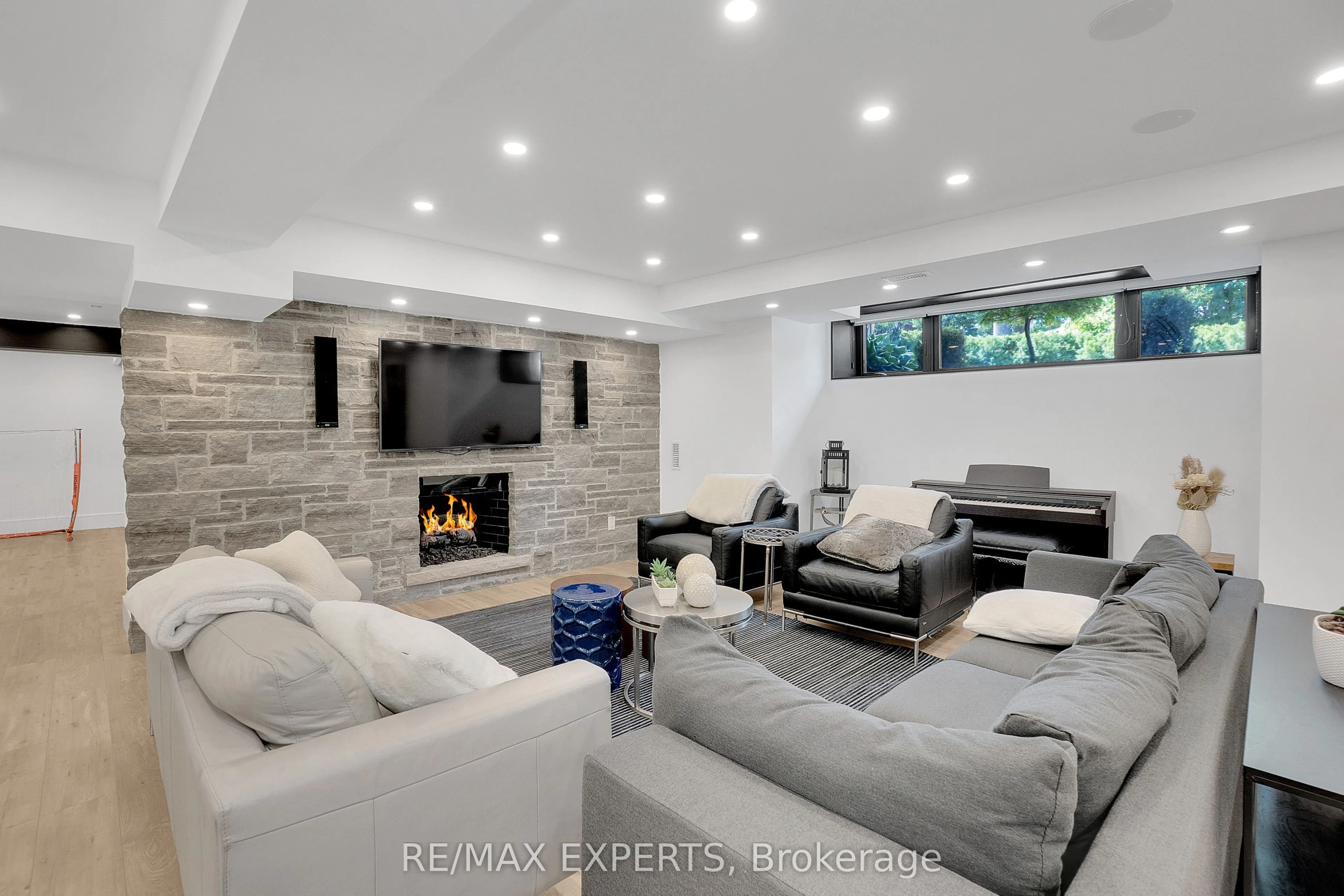 7 Woodvalley Drive