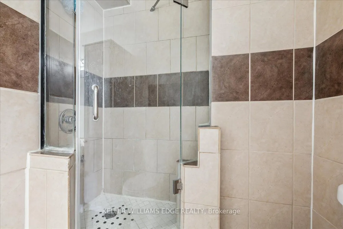 2301 Cavendish Drive, #150
