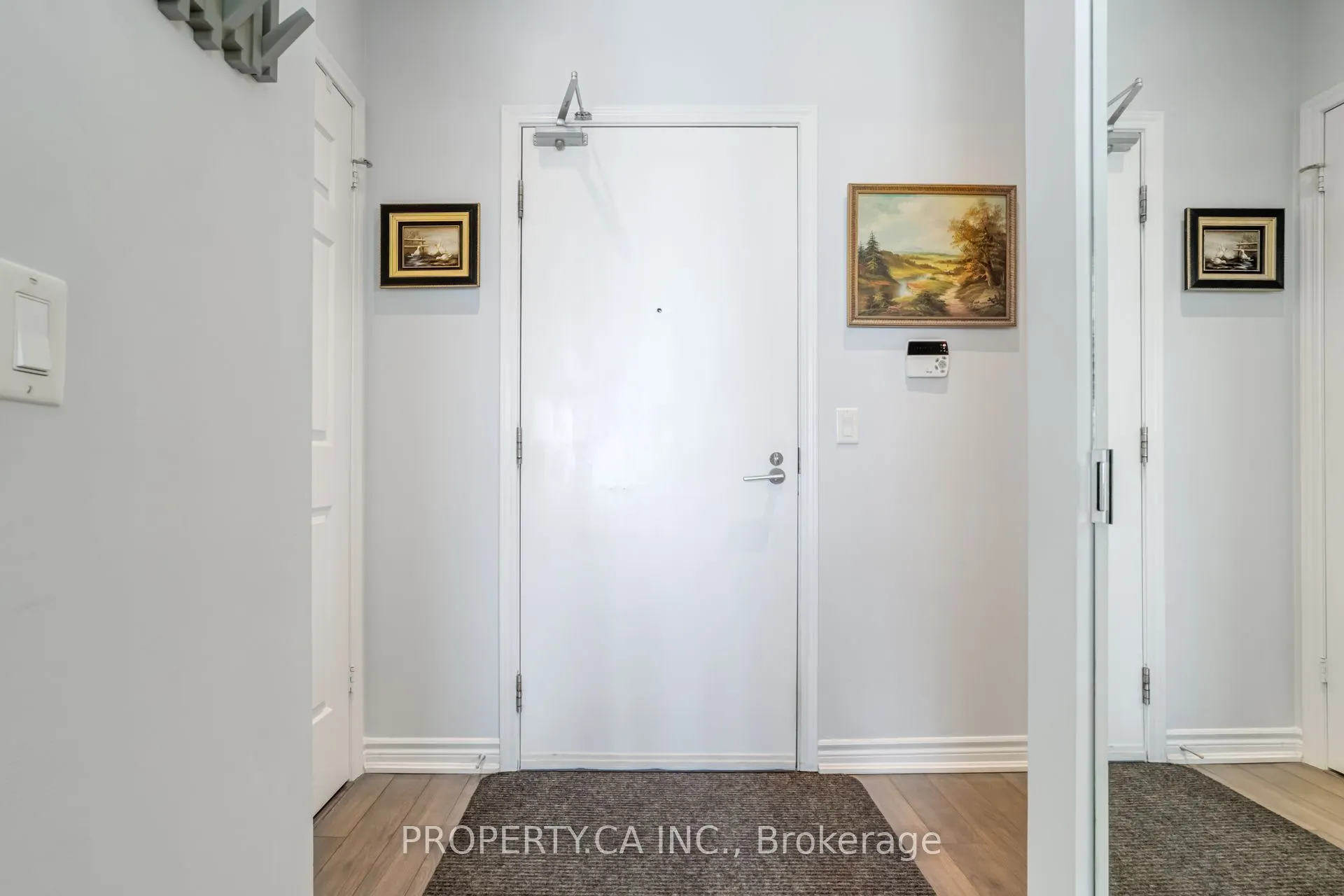 15 James Finlay Way, #1111