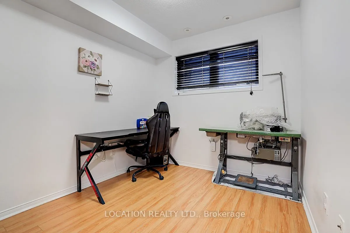 75 Turntable Crescent, #124