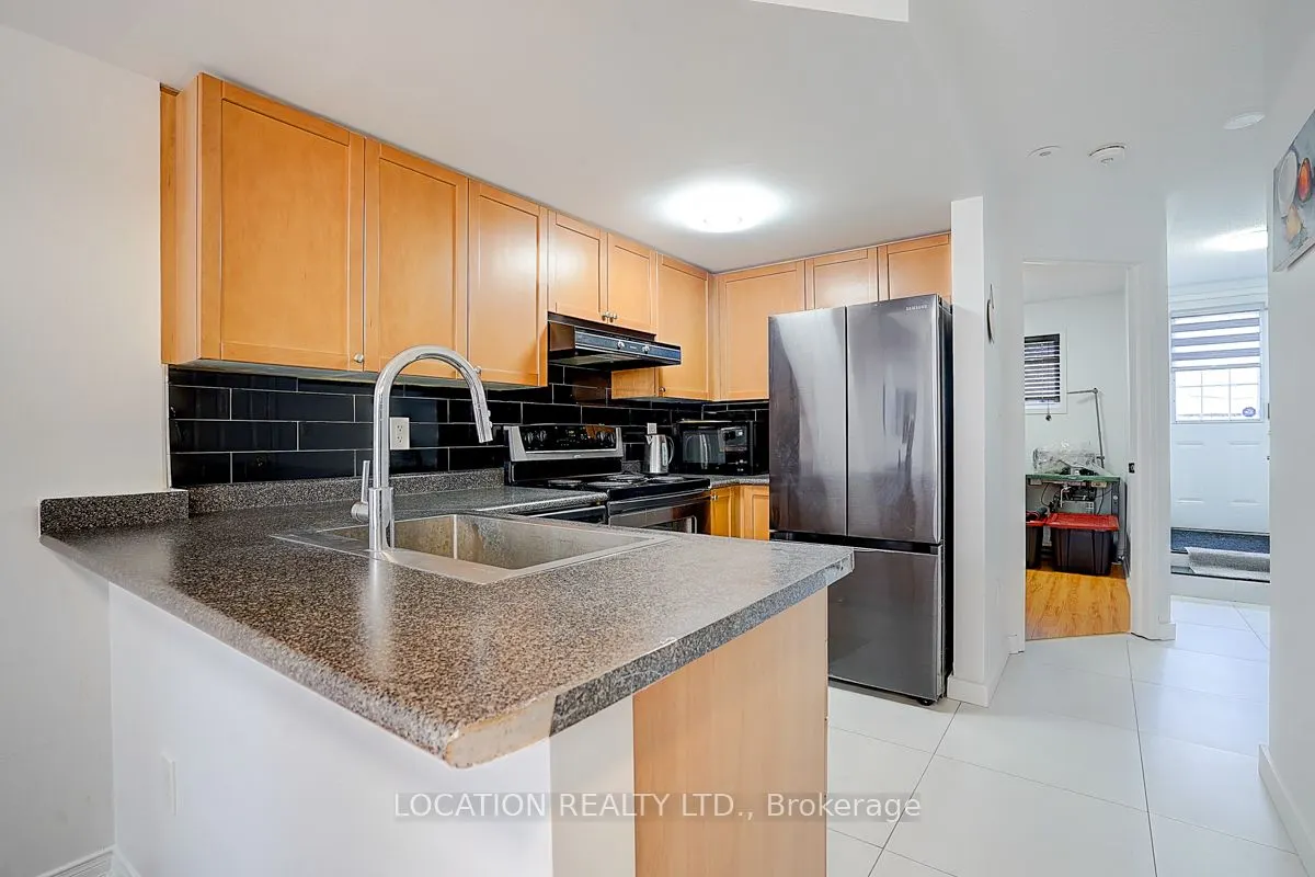 75 Turntable Crescent, #124