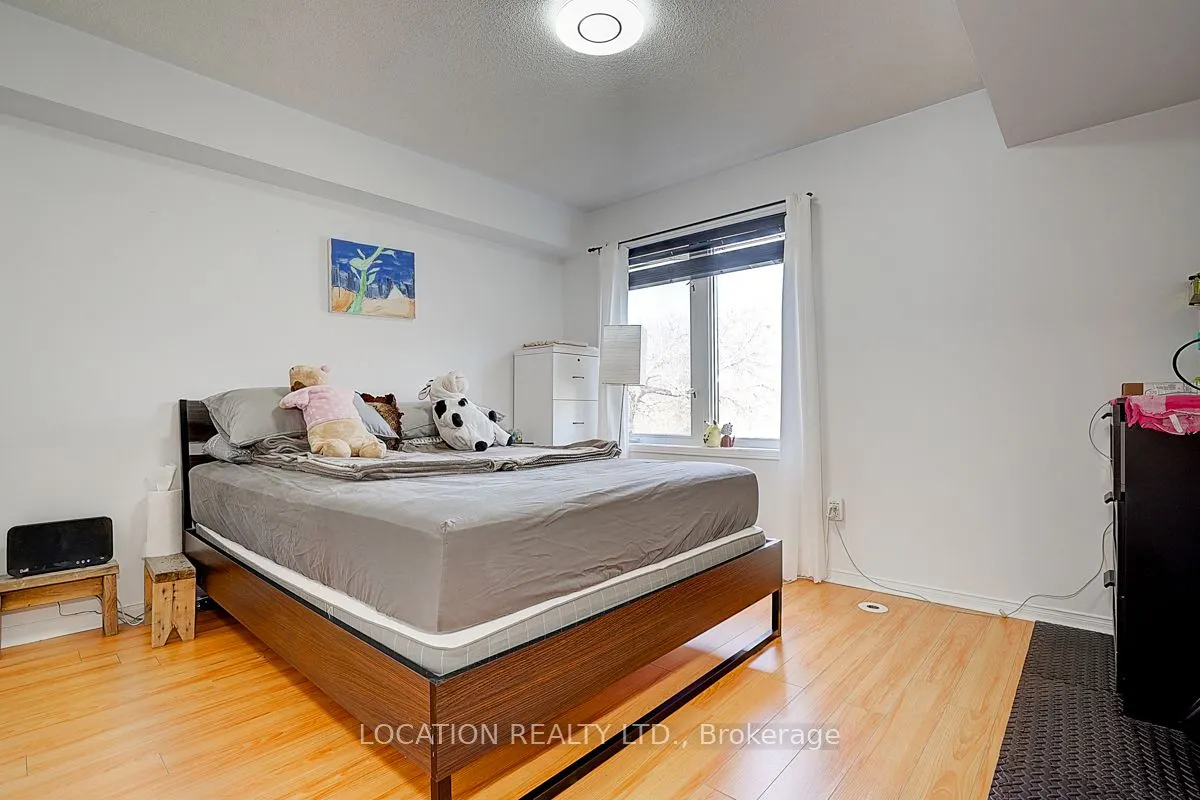 75 Turntable Crescent, #124