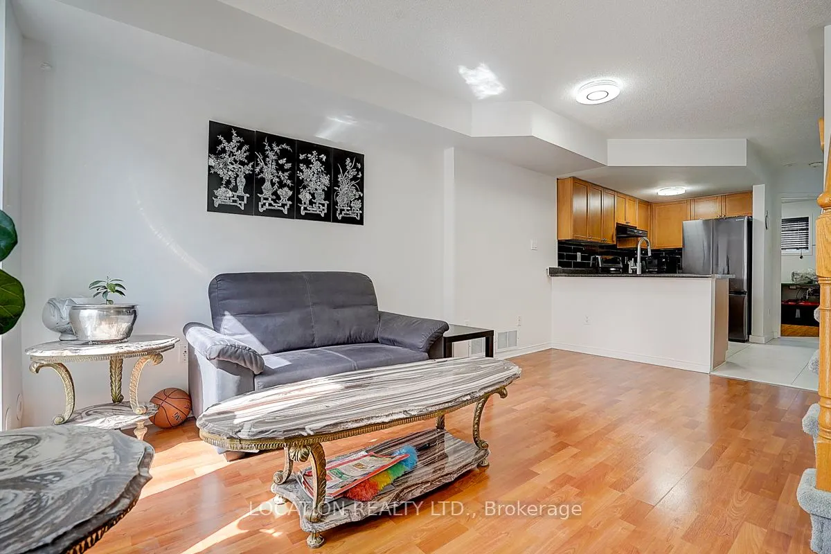 75 Turntable Crescent, #124