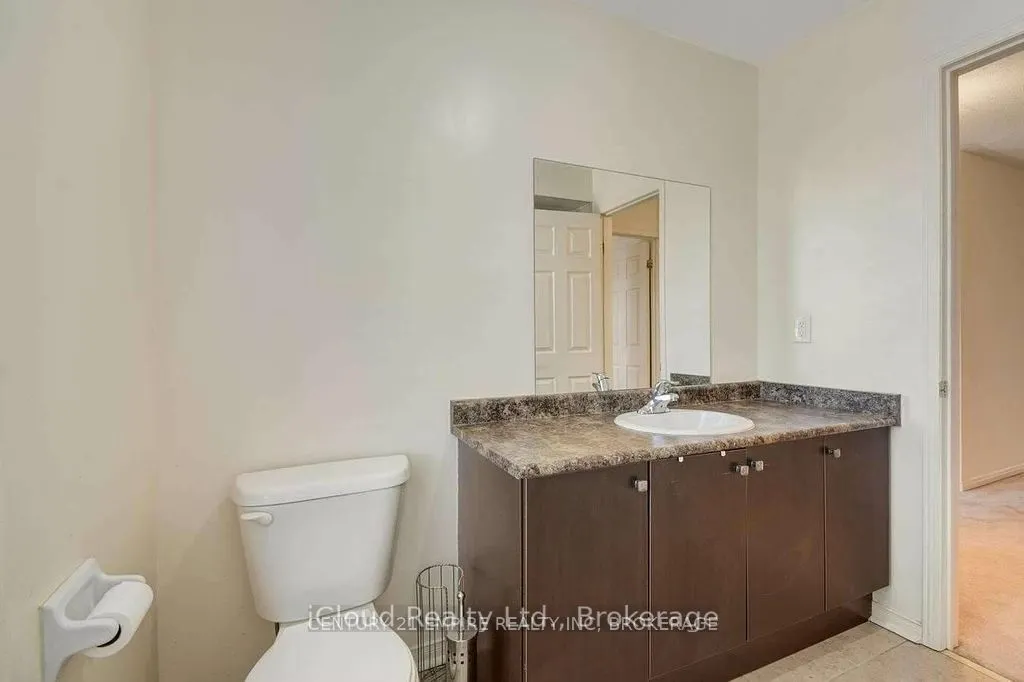 237 Valleyway Drive, #Upper