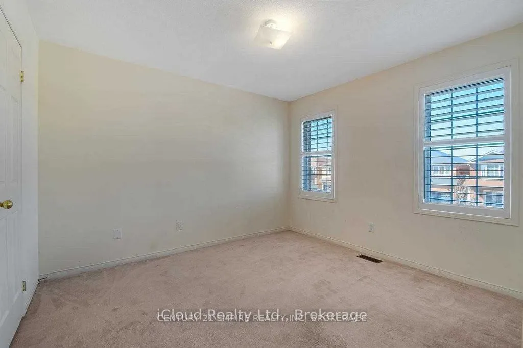237 Valleyway Drive, #Upper