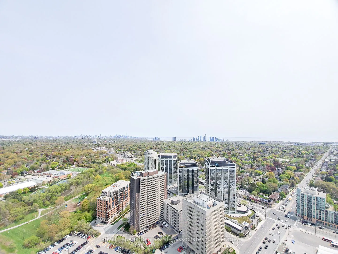 5 Mabelle Avenue, #4028