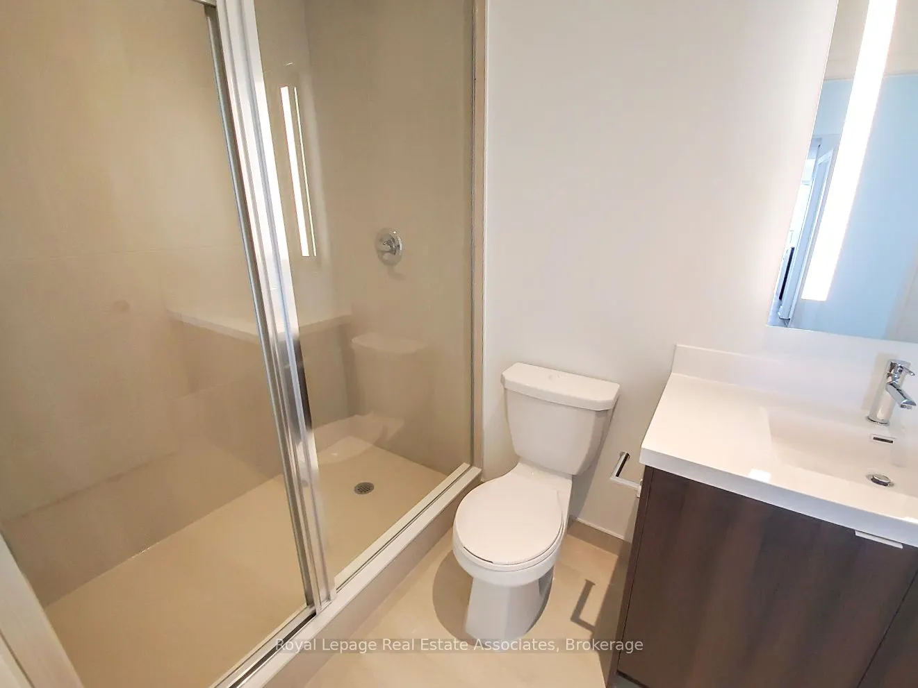 5 Mabelle Avenue, #4028