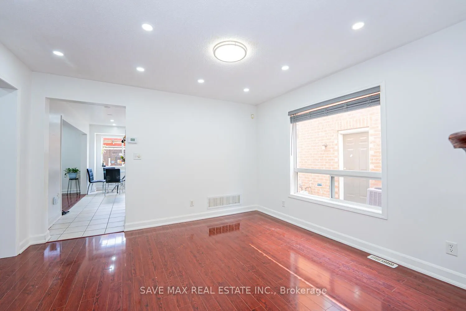 3 Gander Crescent