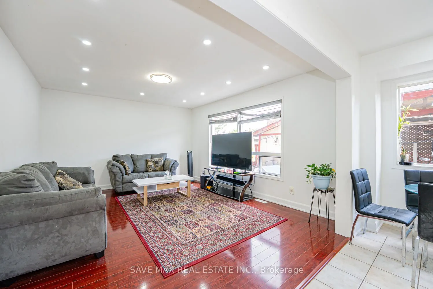 3 Gander Crescent