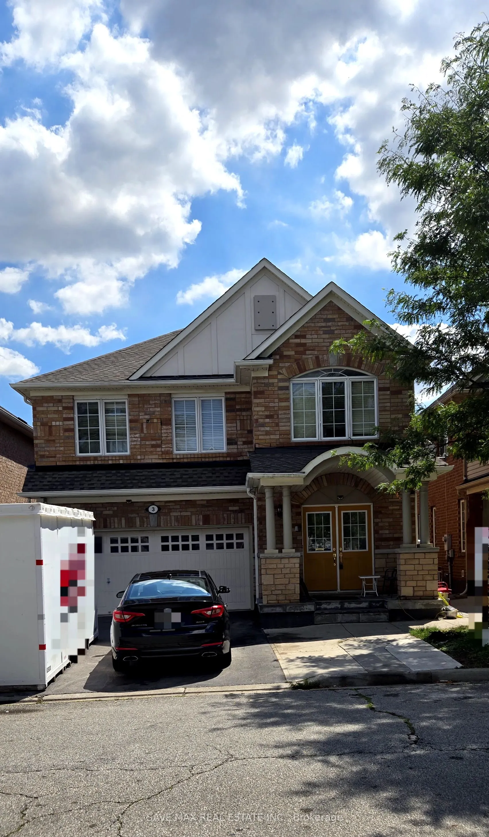 3 Gander Crescent