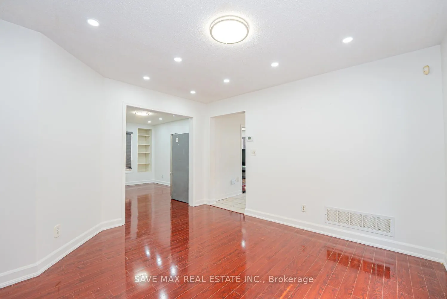 3 Gander Crescent