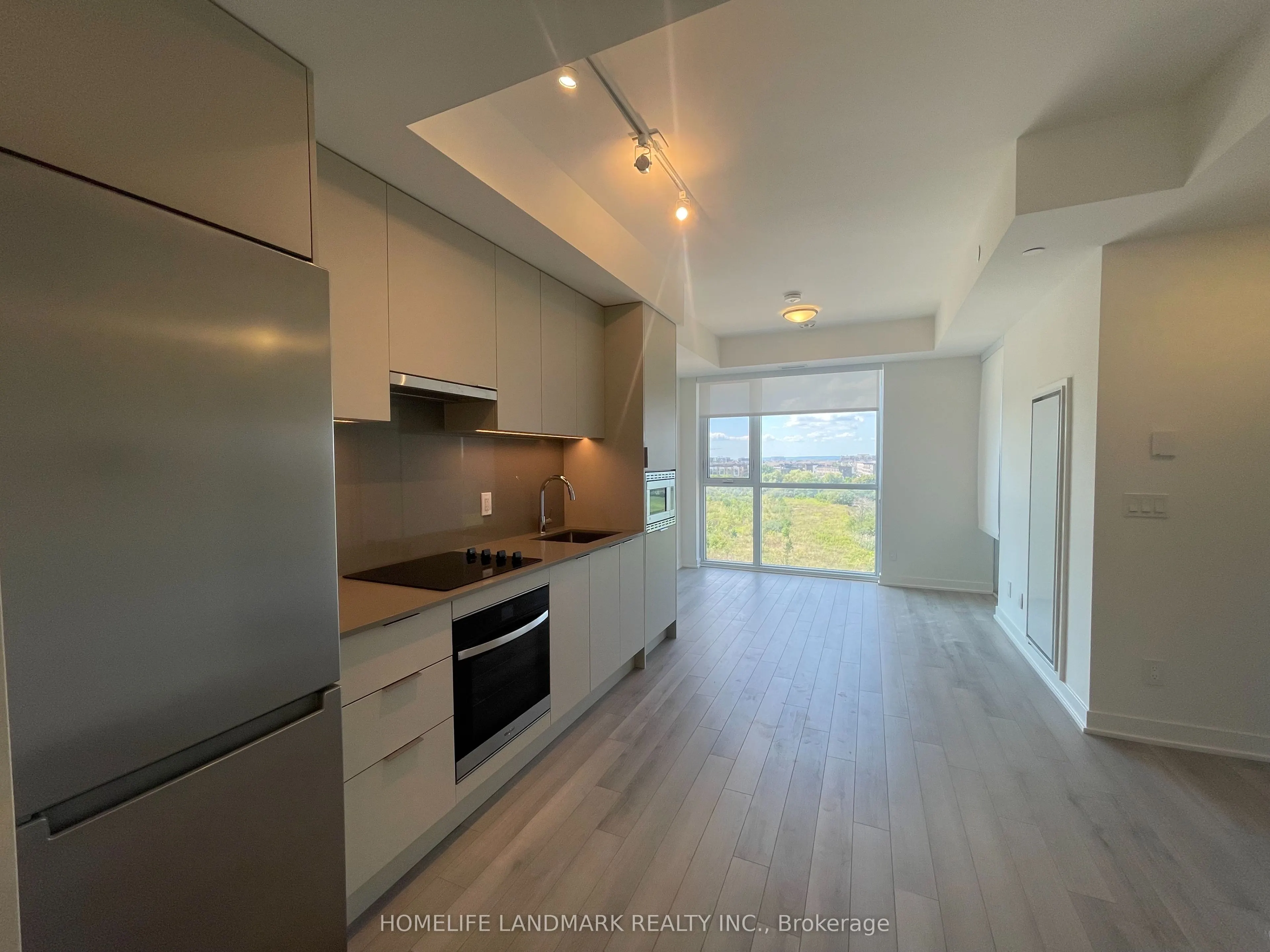3079 Trafalgar Road, #603
