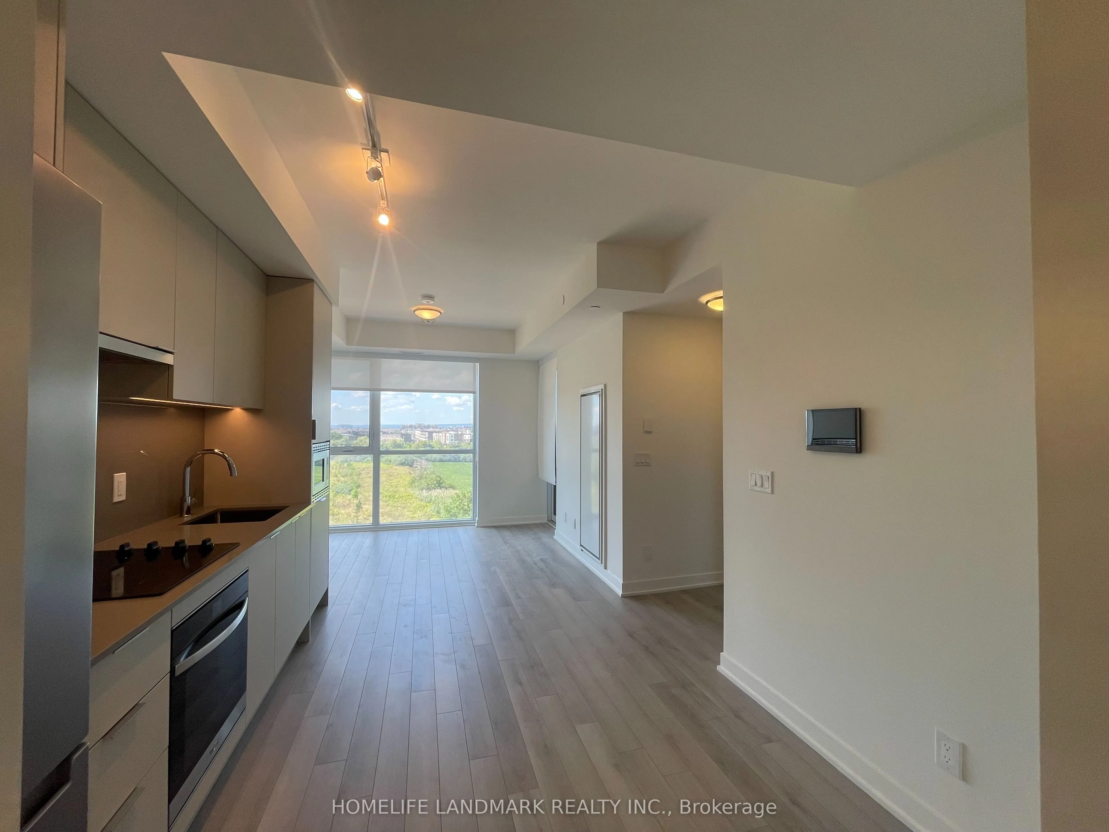 3079 Trafalgar Road, #603