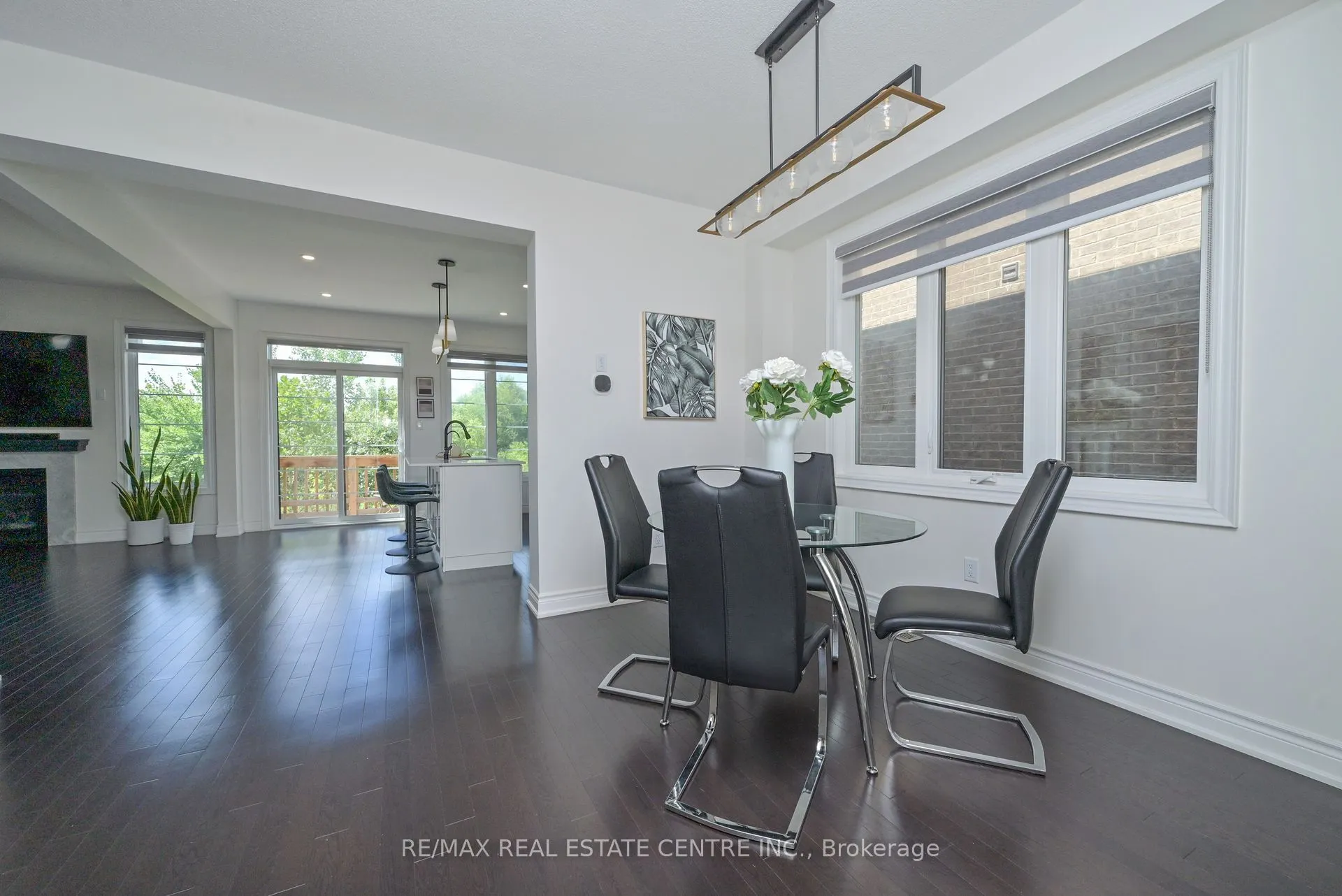 1326 Raspberry Terrace