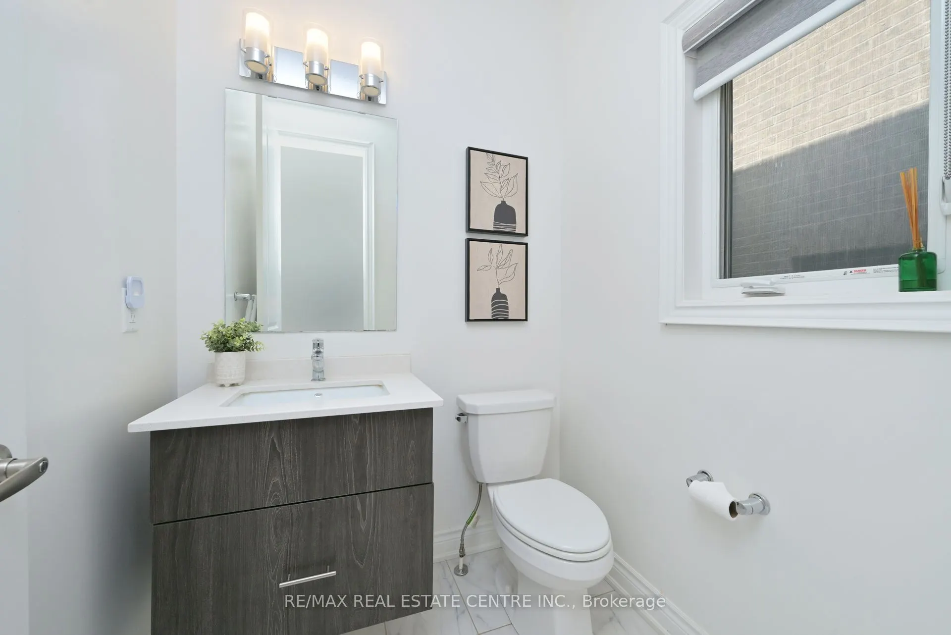 1326 Raspberry Terrace