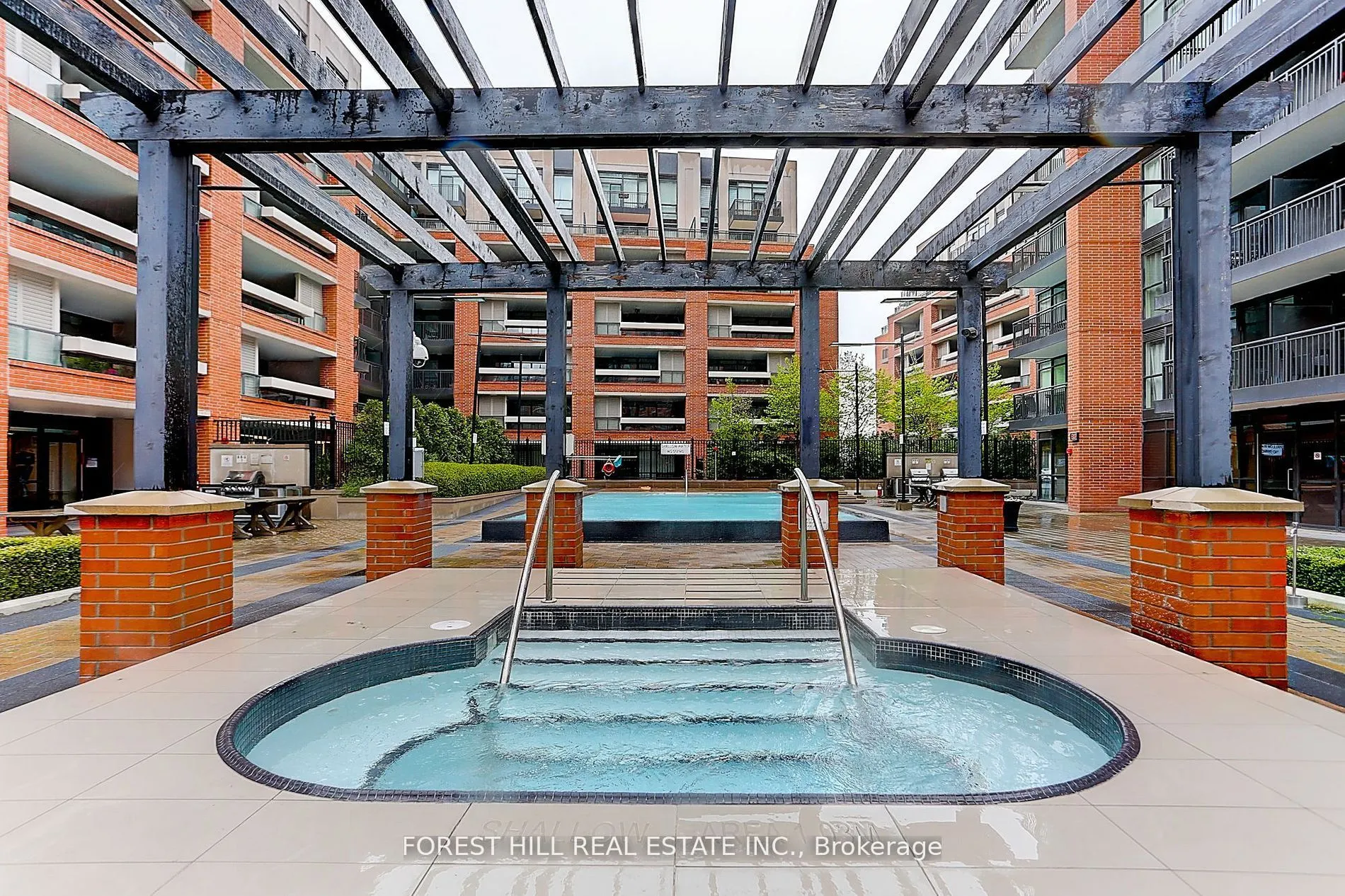 800 Lawrence Avenue W, #2121