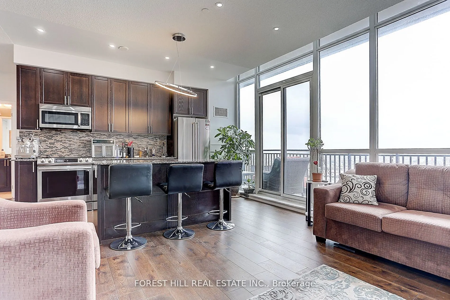 800 Lawrence Avenue W, #2121