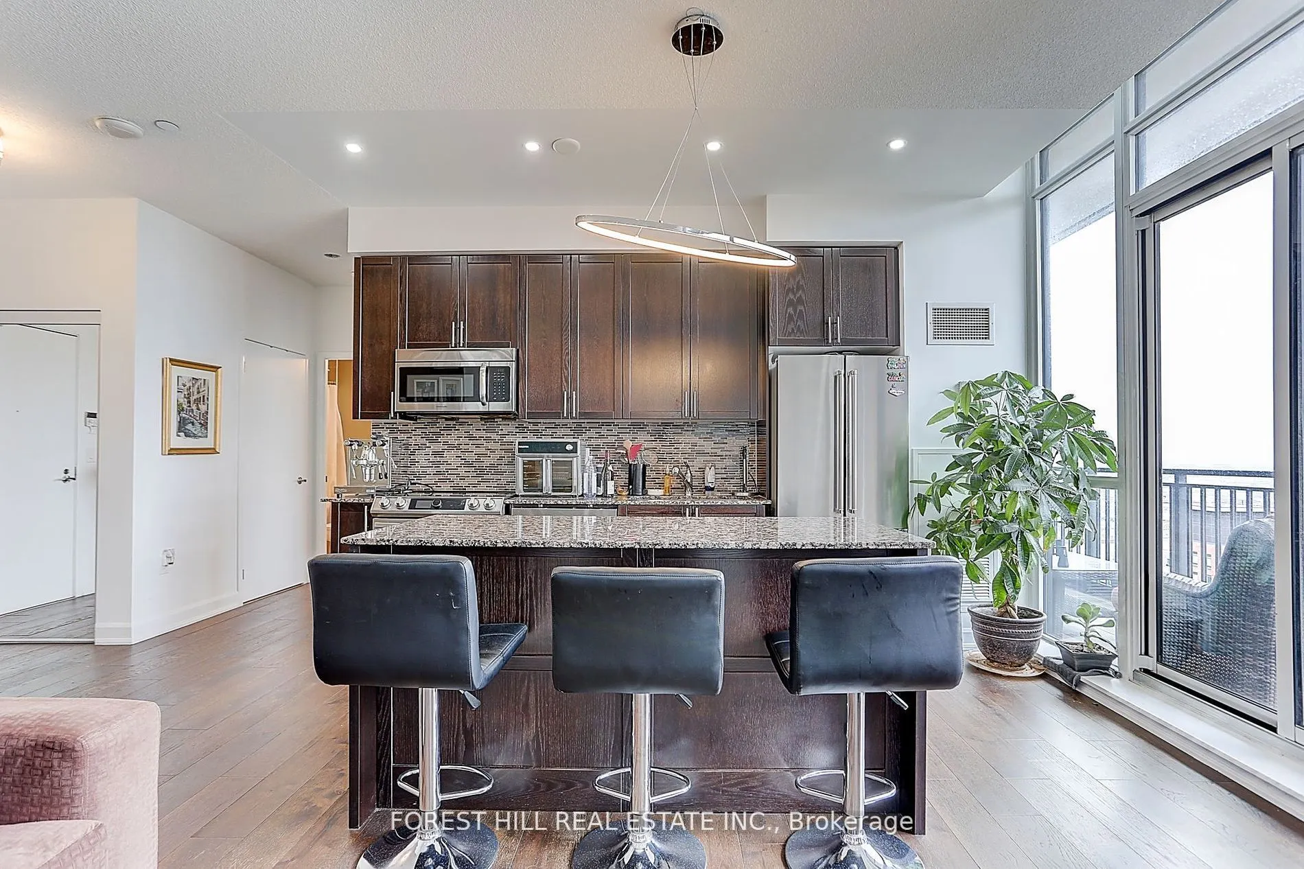 800 Lawrence Avenue W, #2121