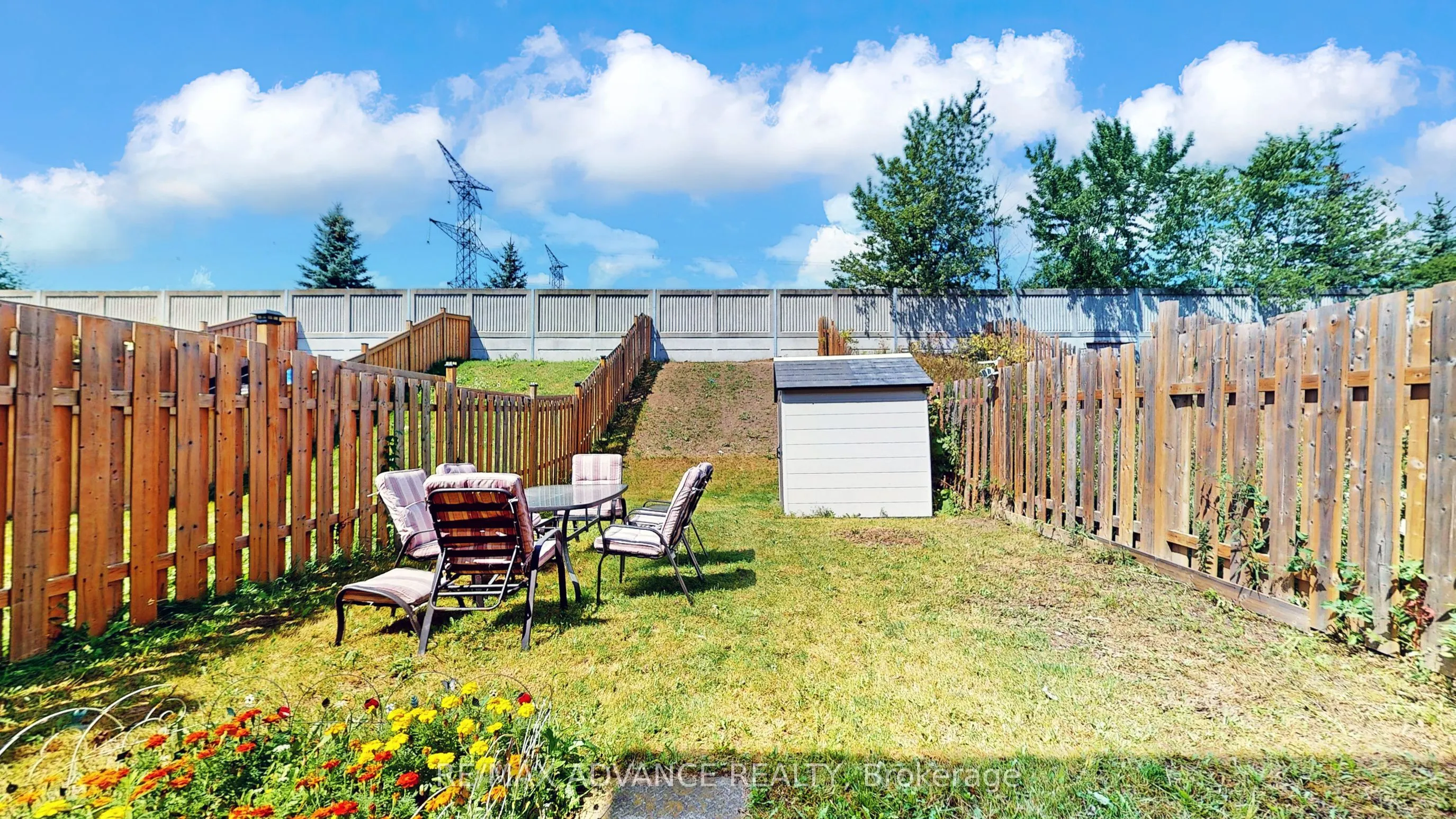 7560 Black Walnut Trail