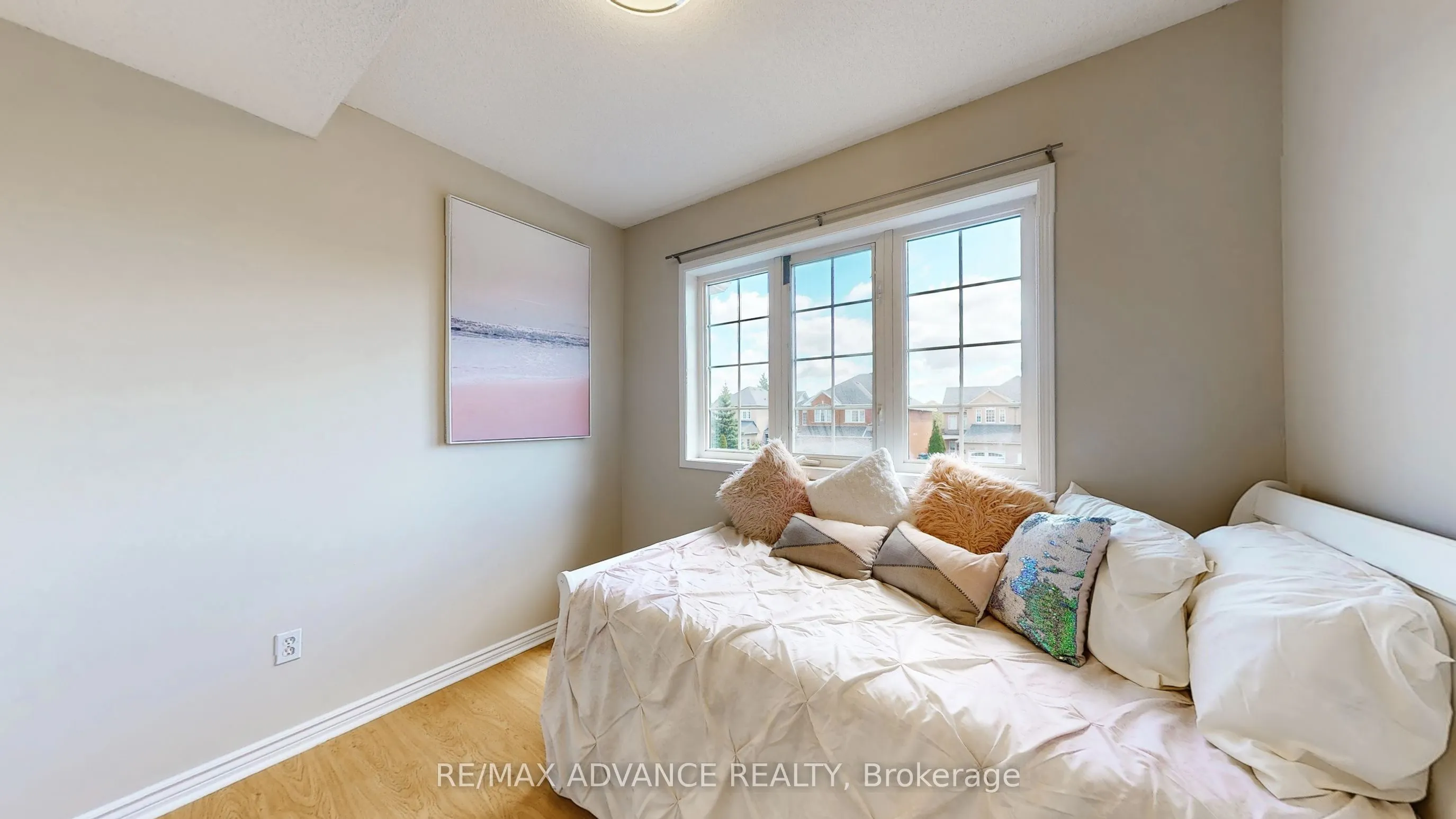 7560 Black Walnut Trail