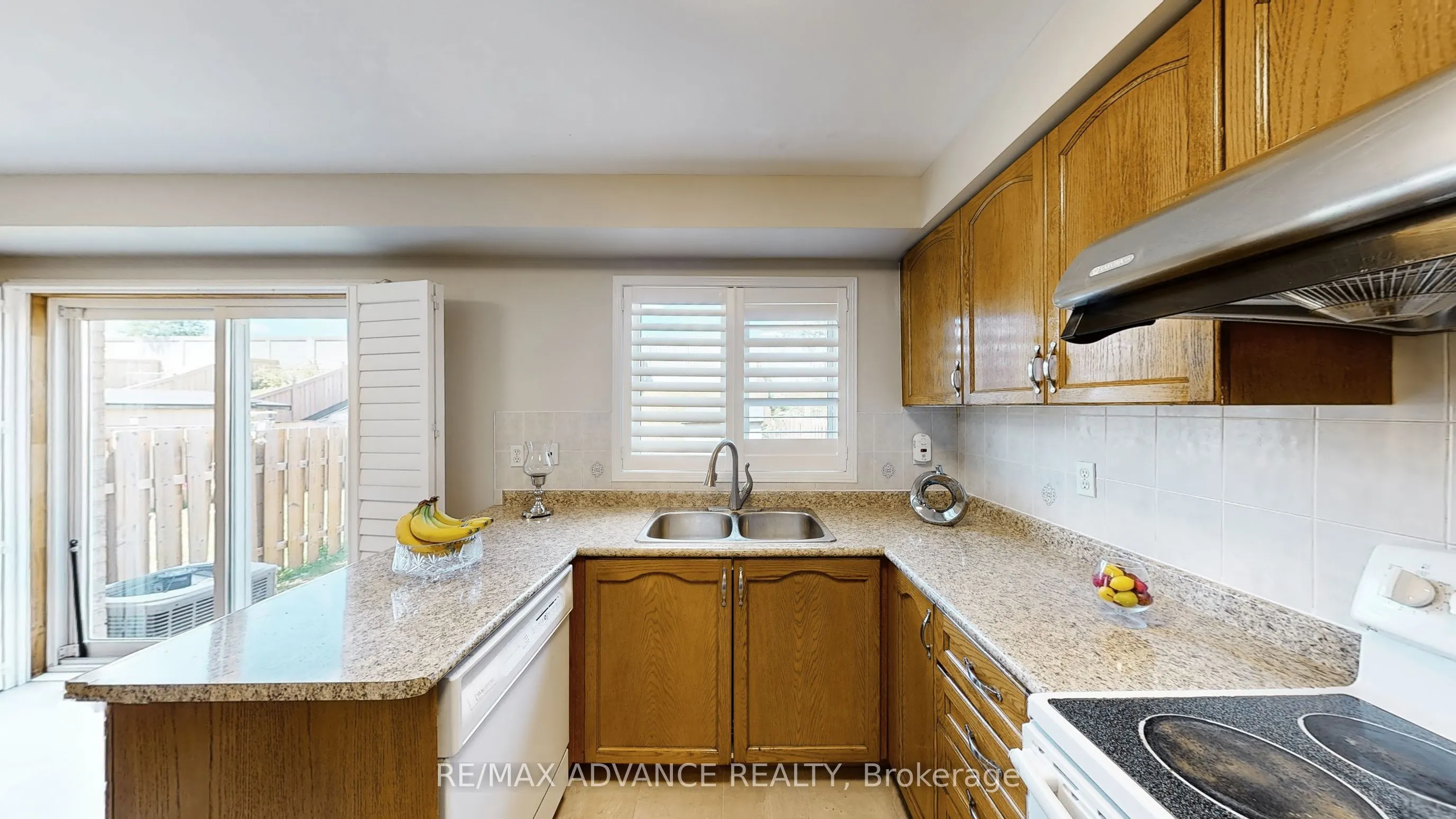 7560 Black Walnut Trail
