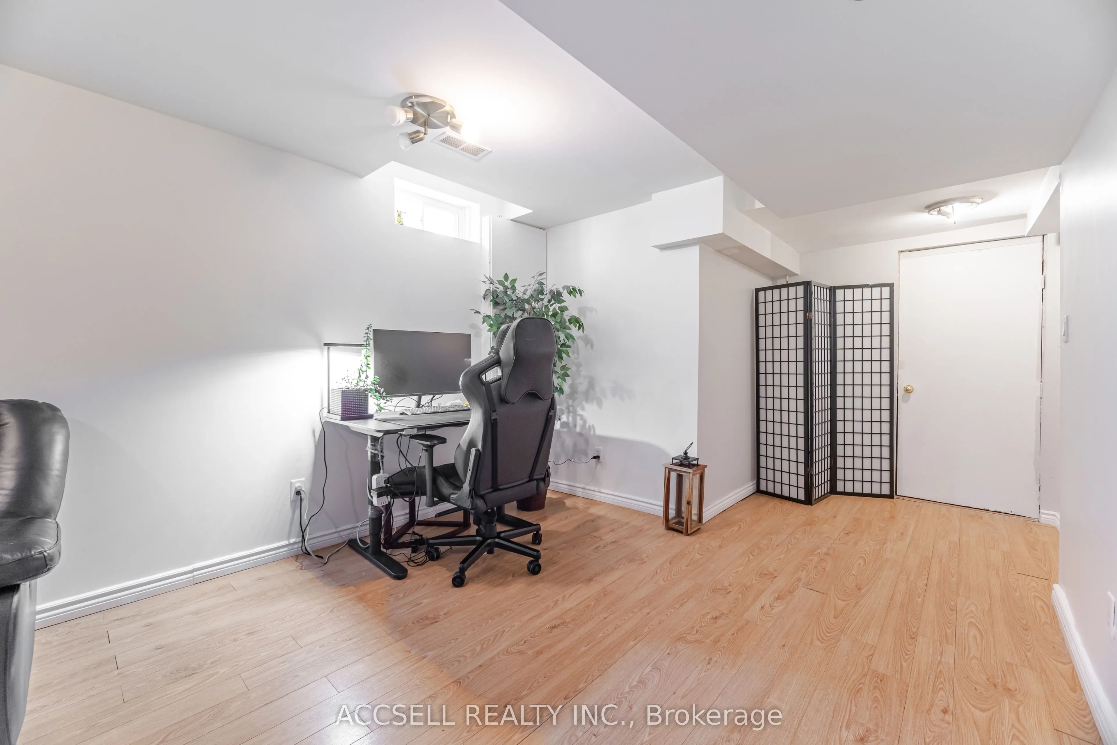 323 Pettigrew Trail