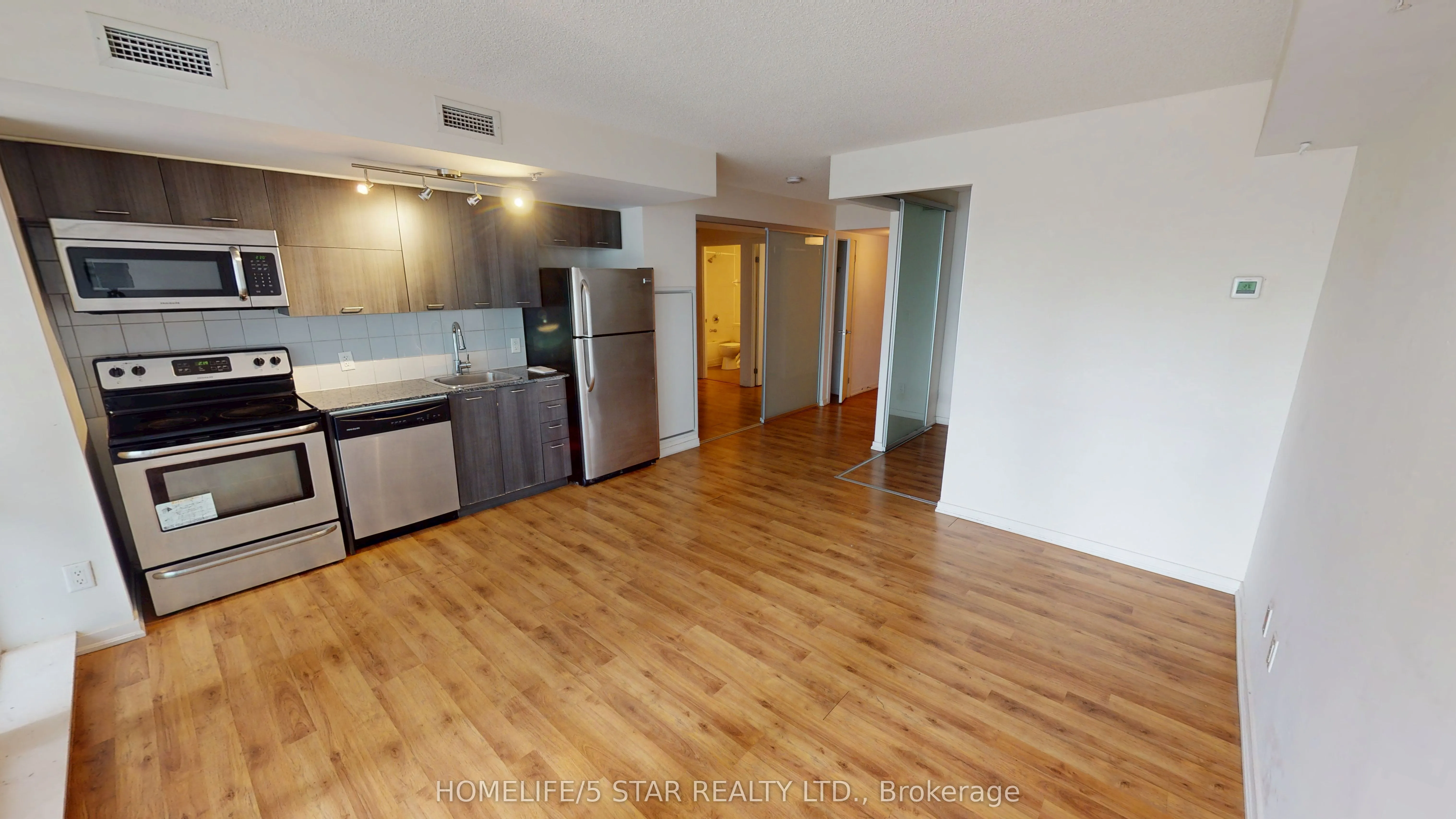 20 JOE SHUSTER Way, #321