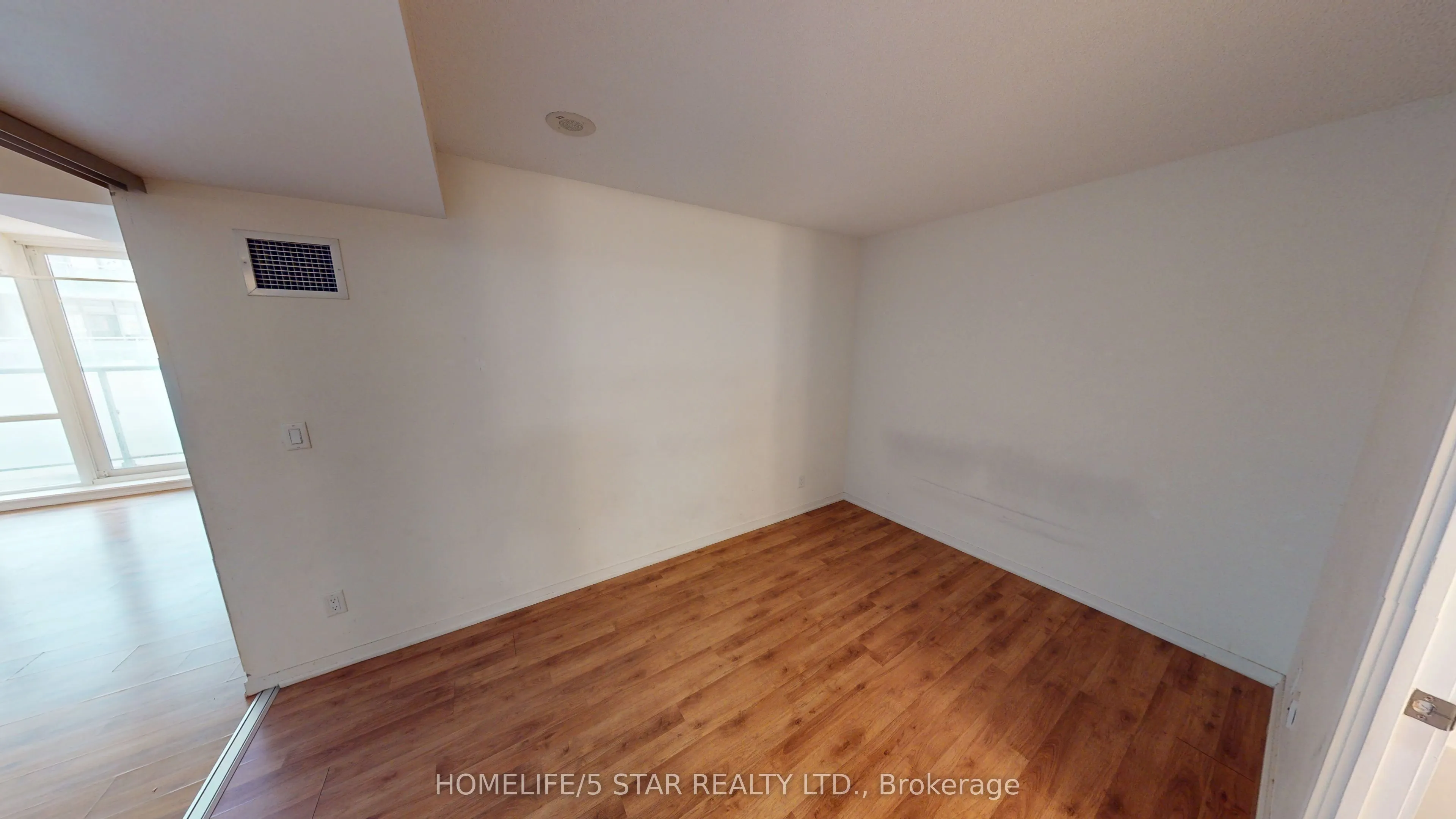 20 JOE SHUSTER Way, #321