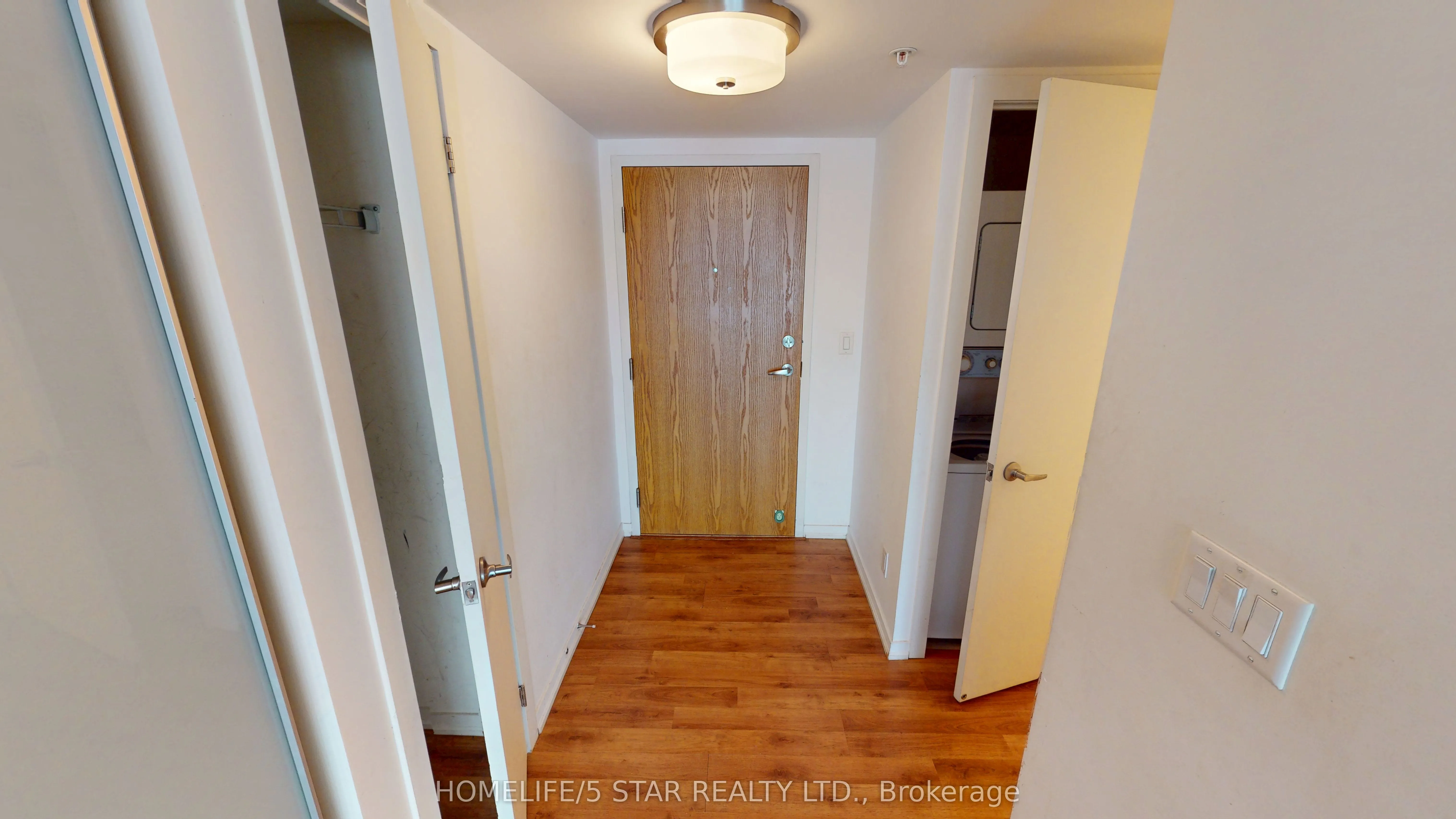 20 JOE SHUSTER Way, #321