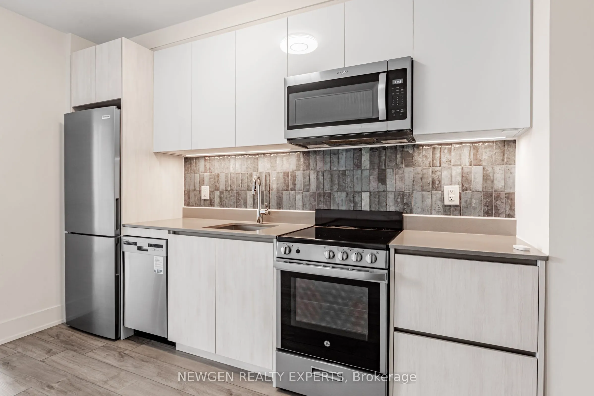 3100 Keele Street, #521