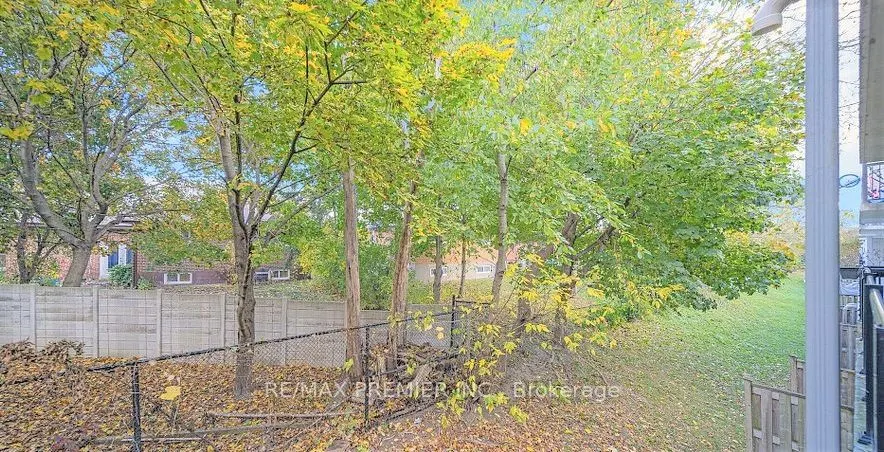 3041 Finch Avenue W, #2067