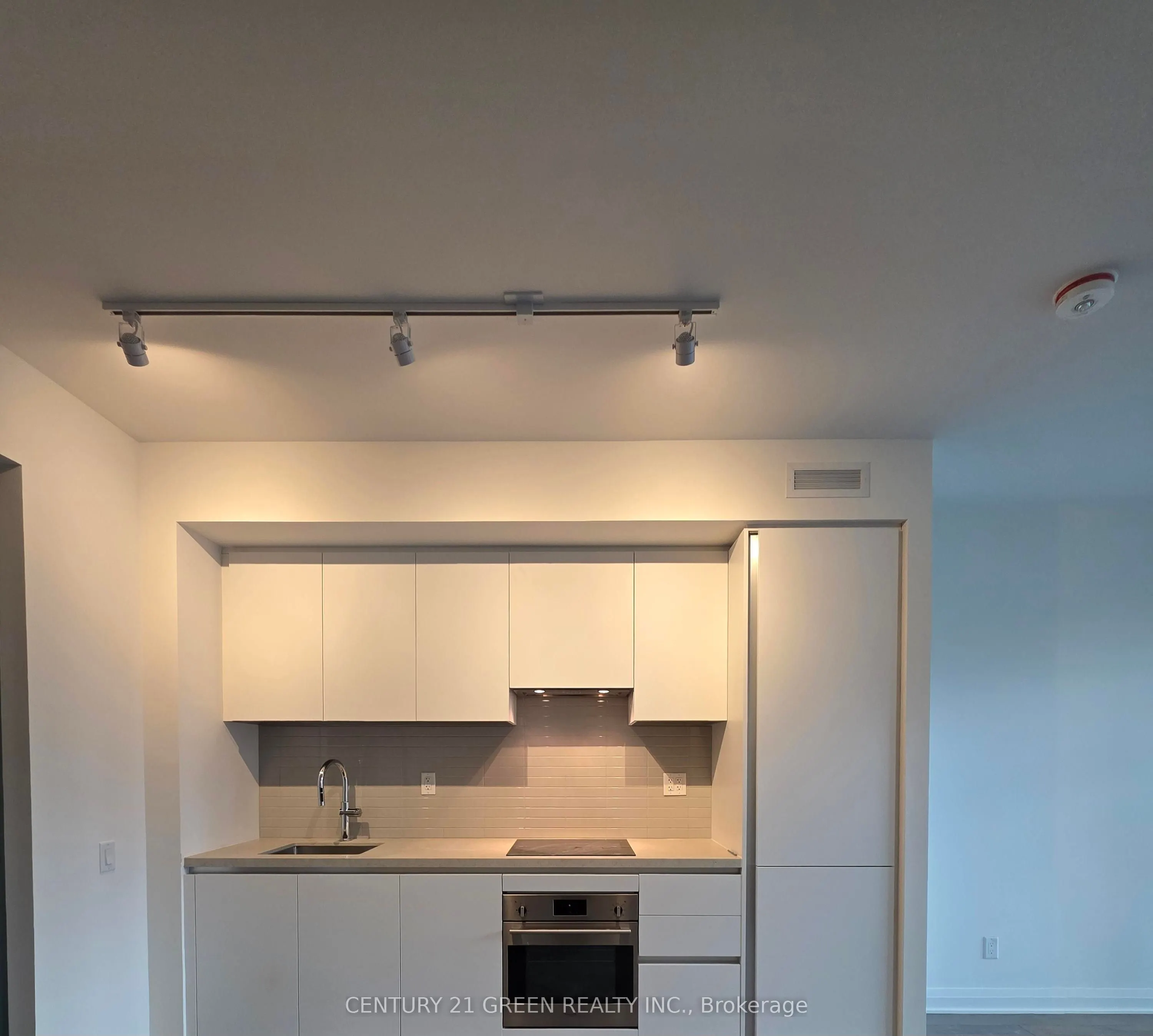 151 City Center Drive, #706