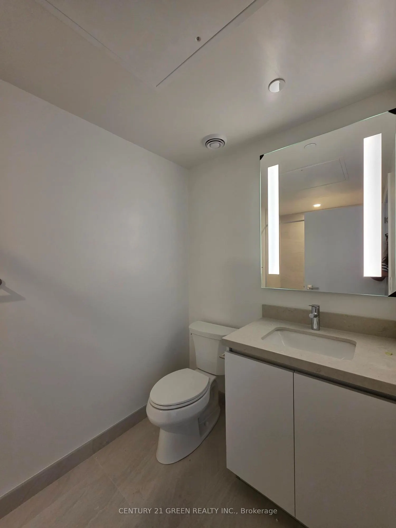 151 City Center Drive, #706