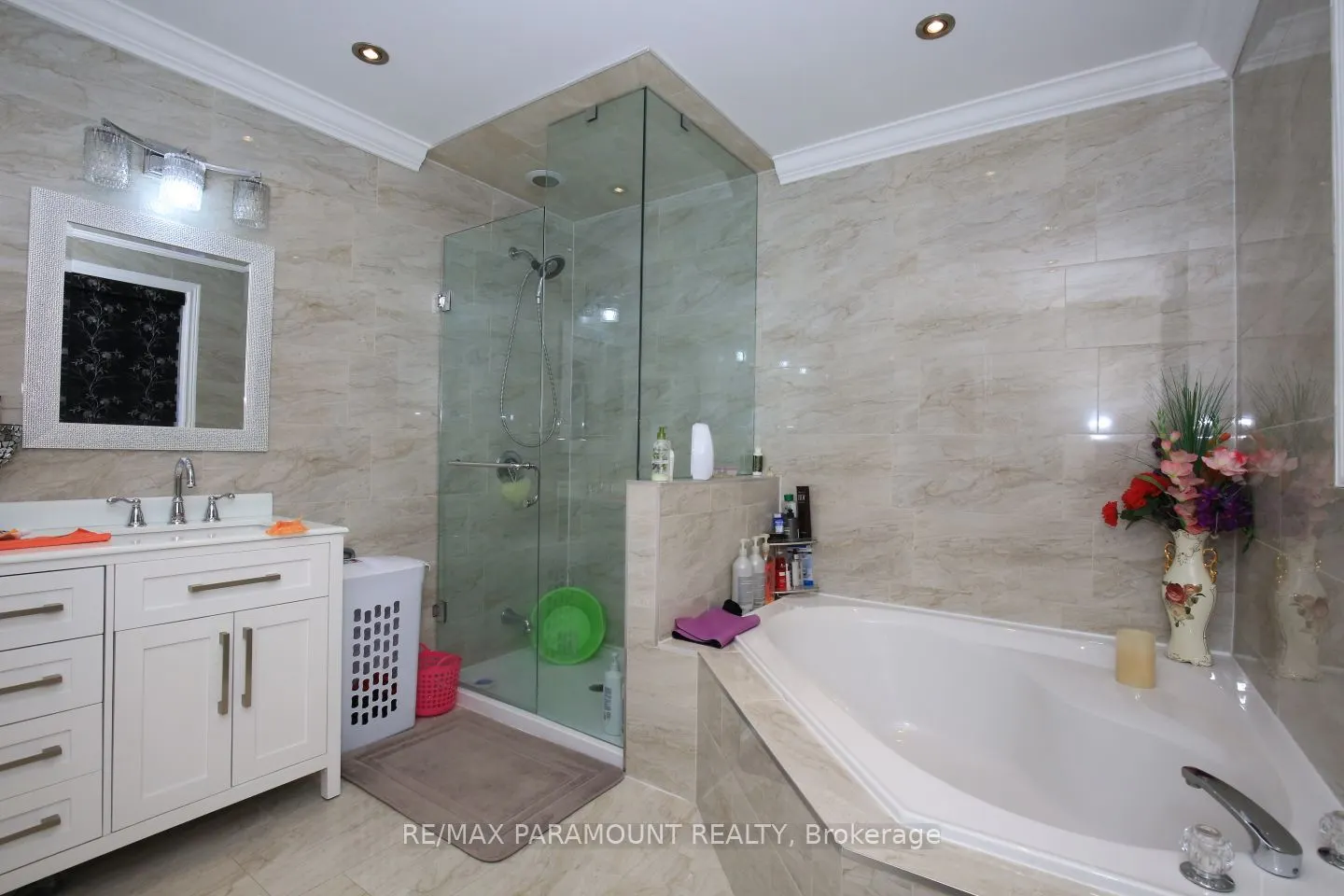 39 Octillo Boulevard, #UPPER
