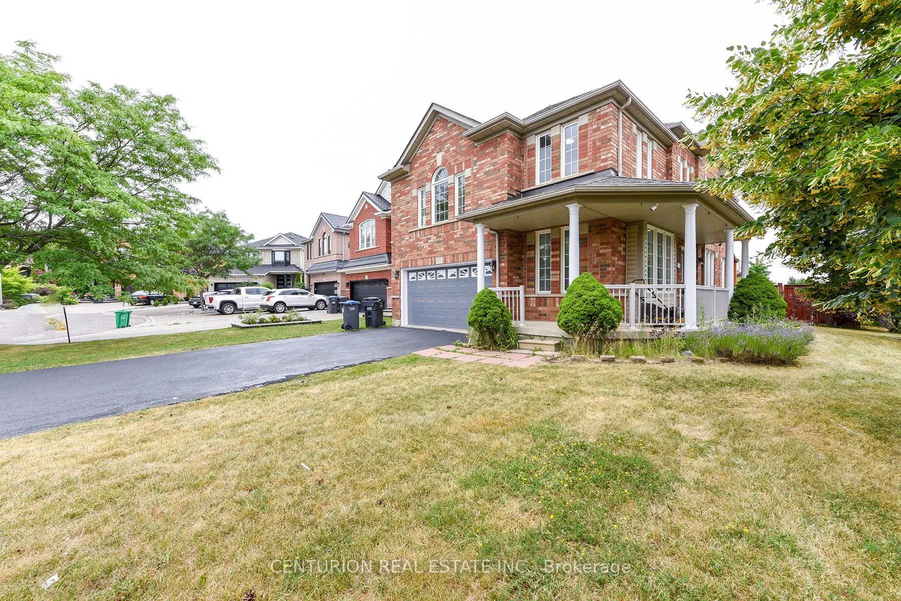25 Blackcherry Lane