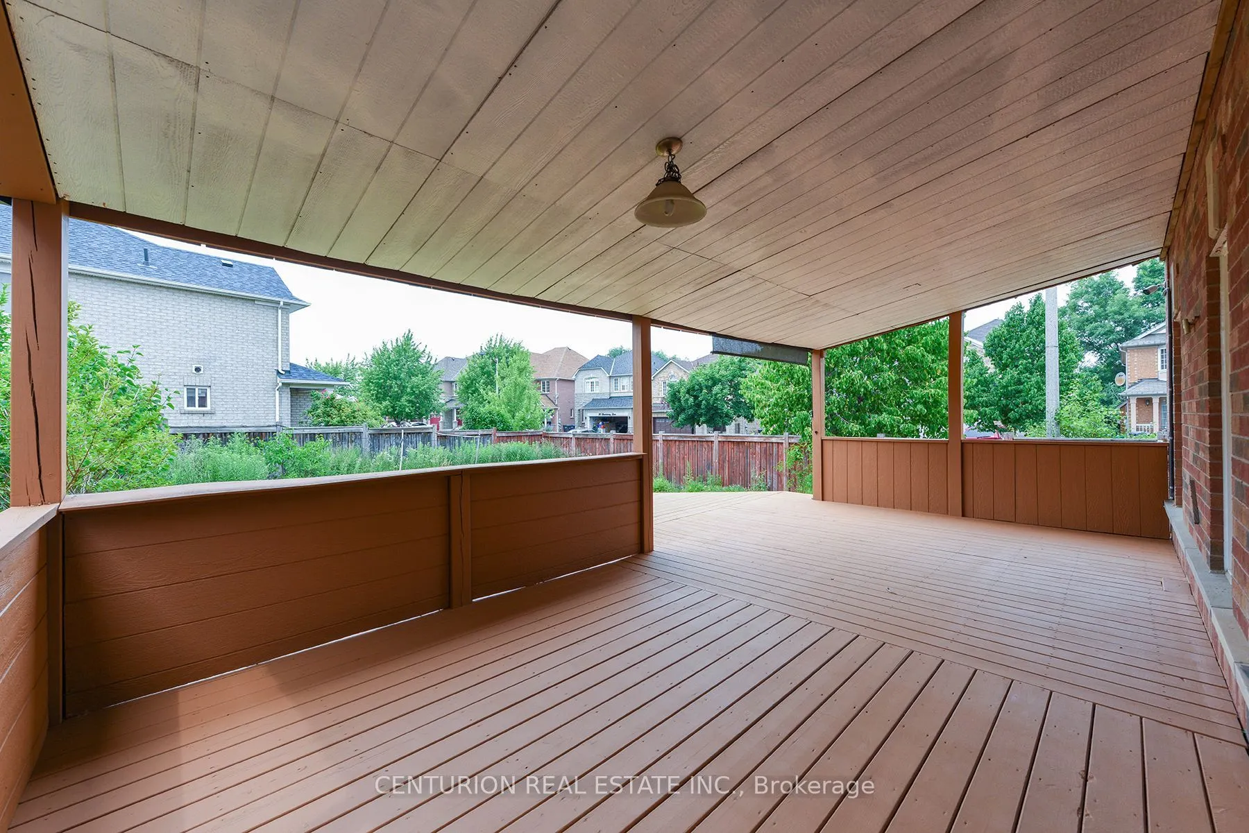 25 Blackcherry Lane