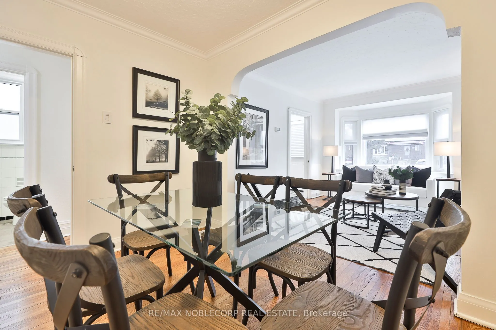 16 Little Boulevard, #Main