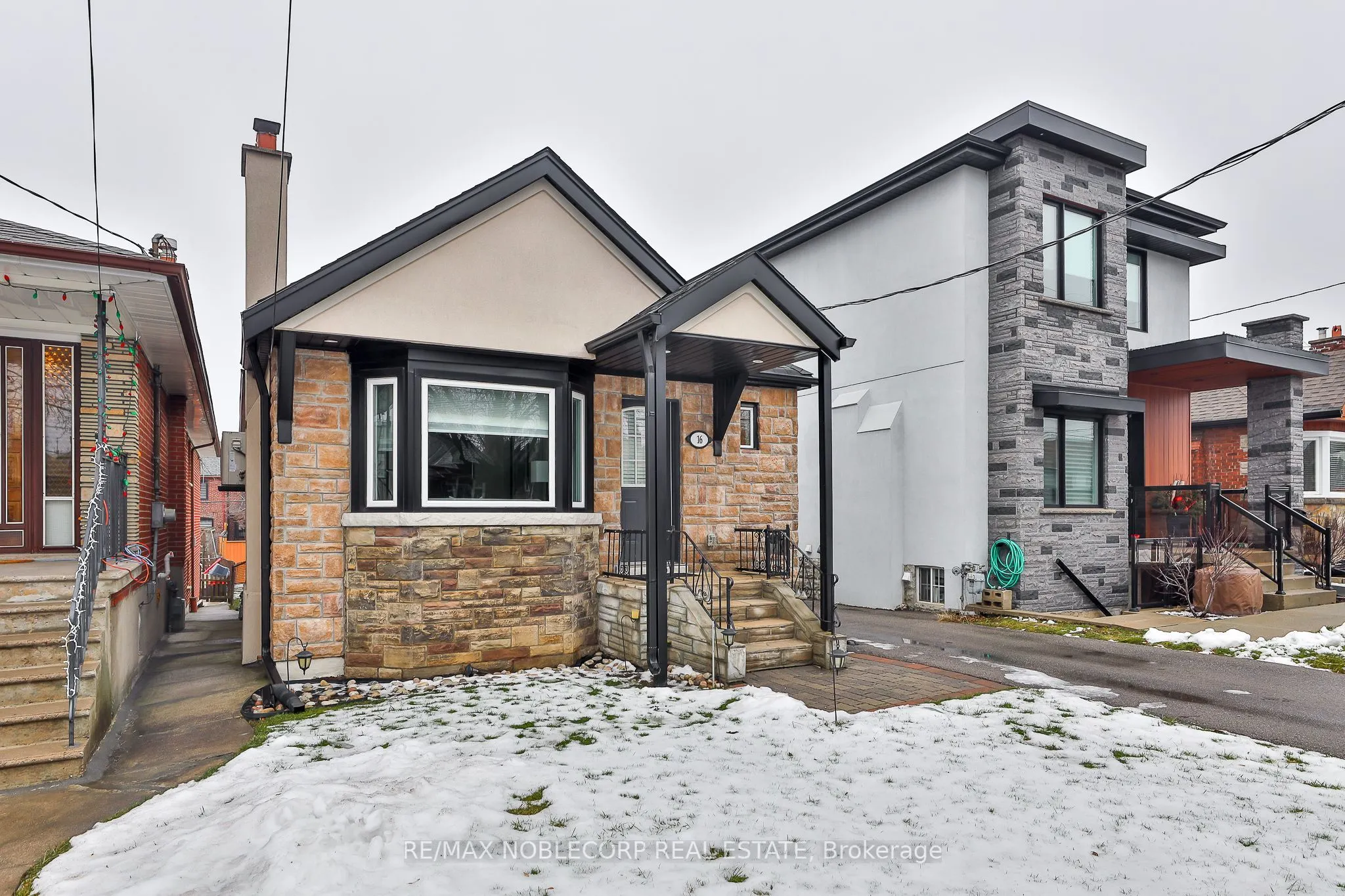 16 Little Boulevard, #Main