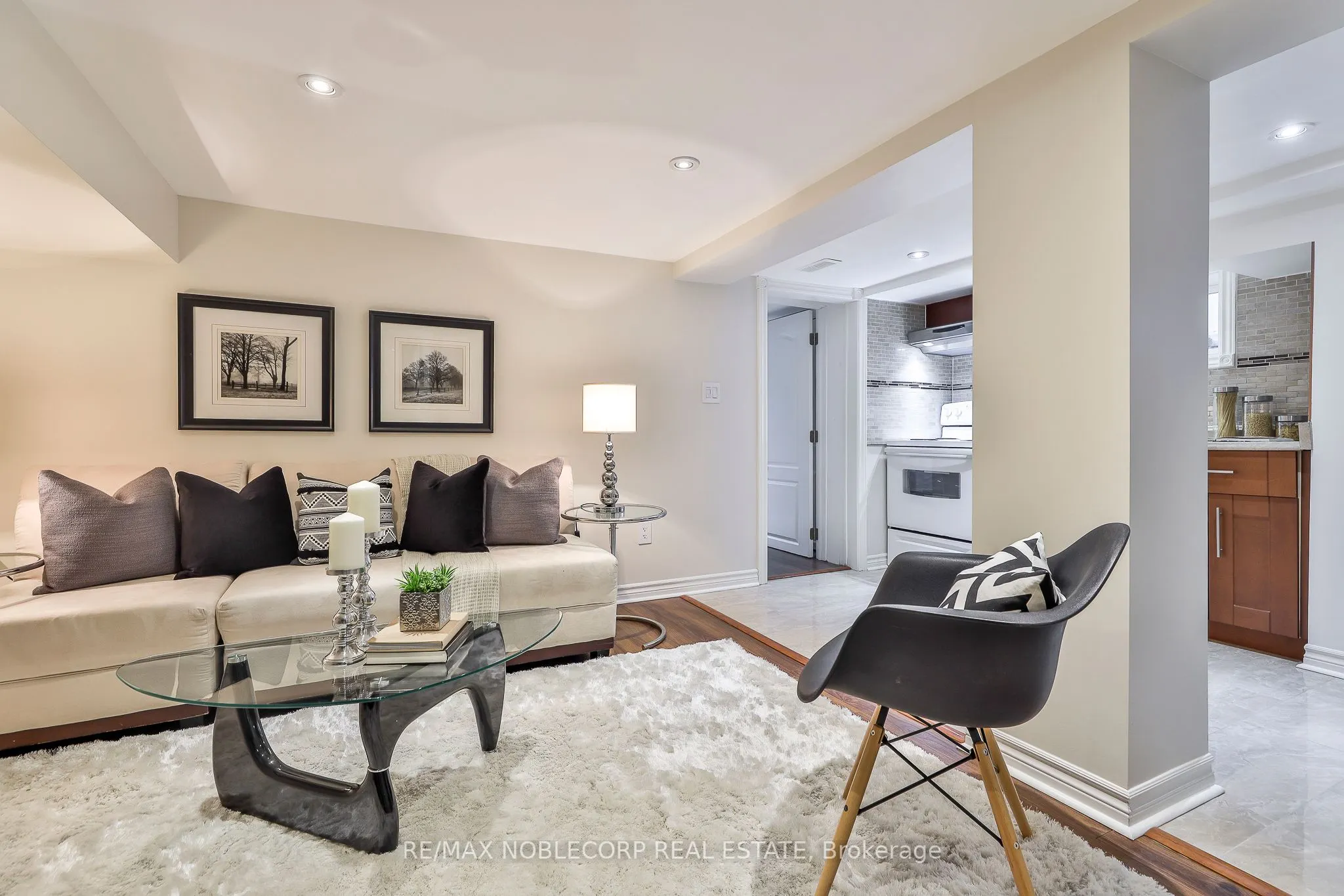 16 Little Boulevard, #Lower