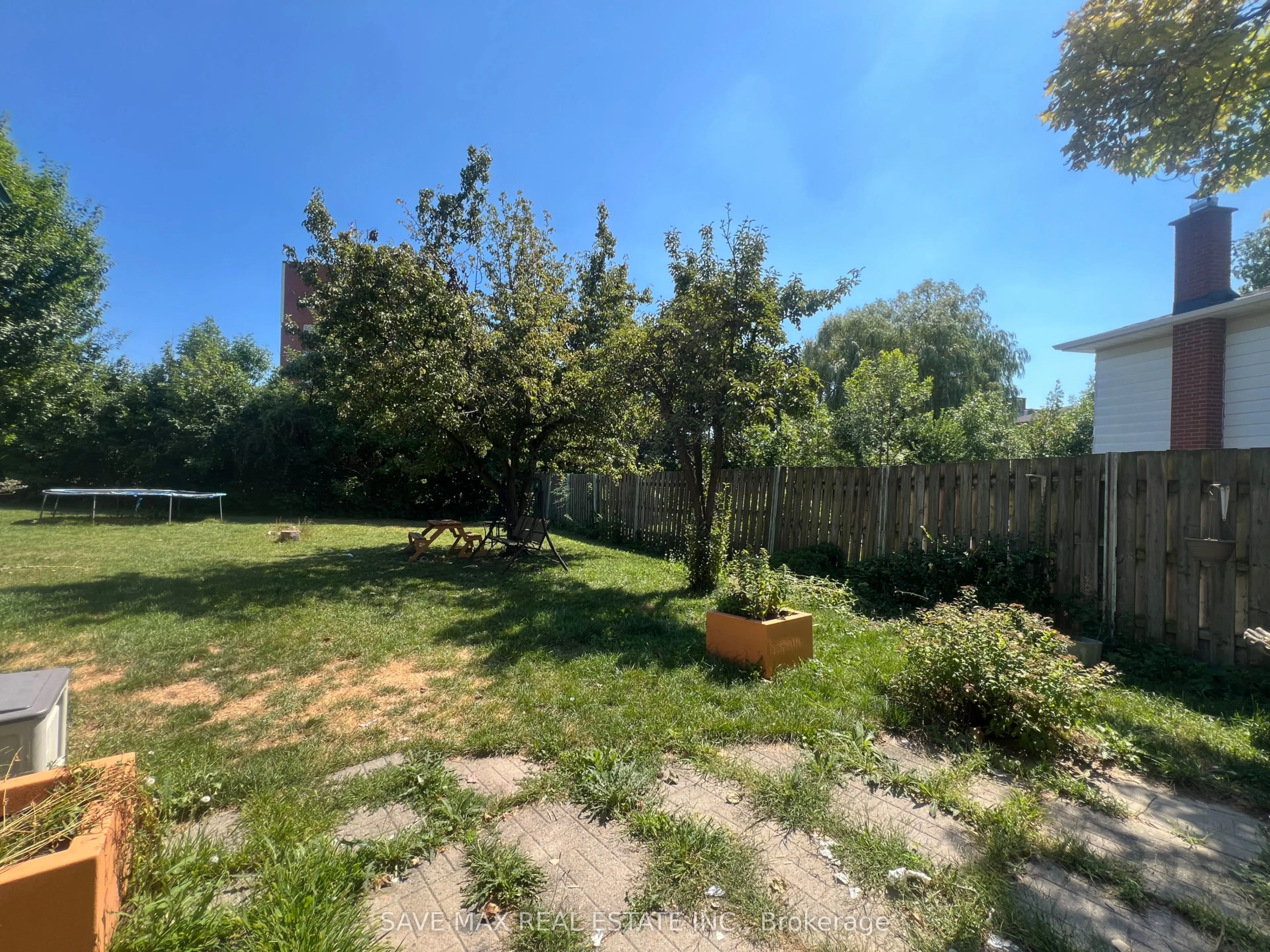 3149 Ibbetson Crescent