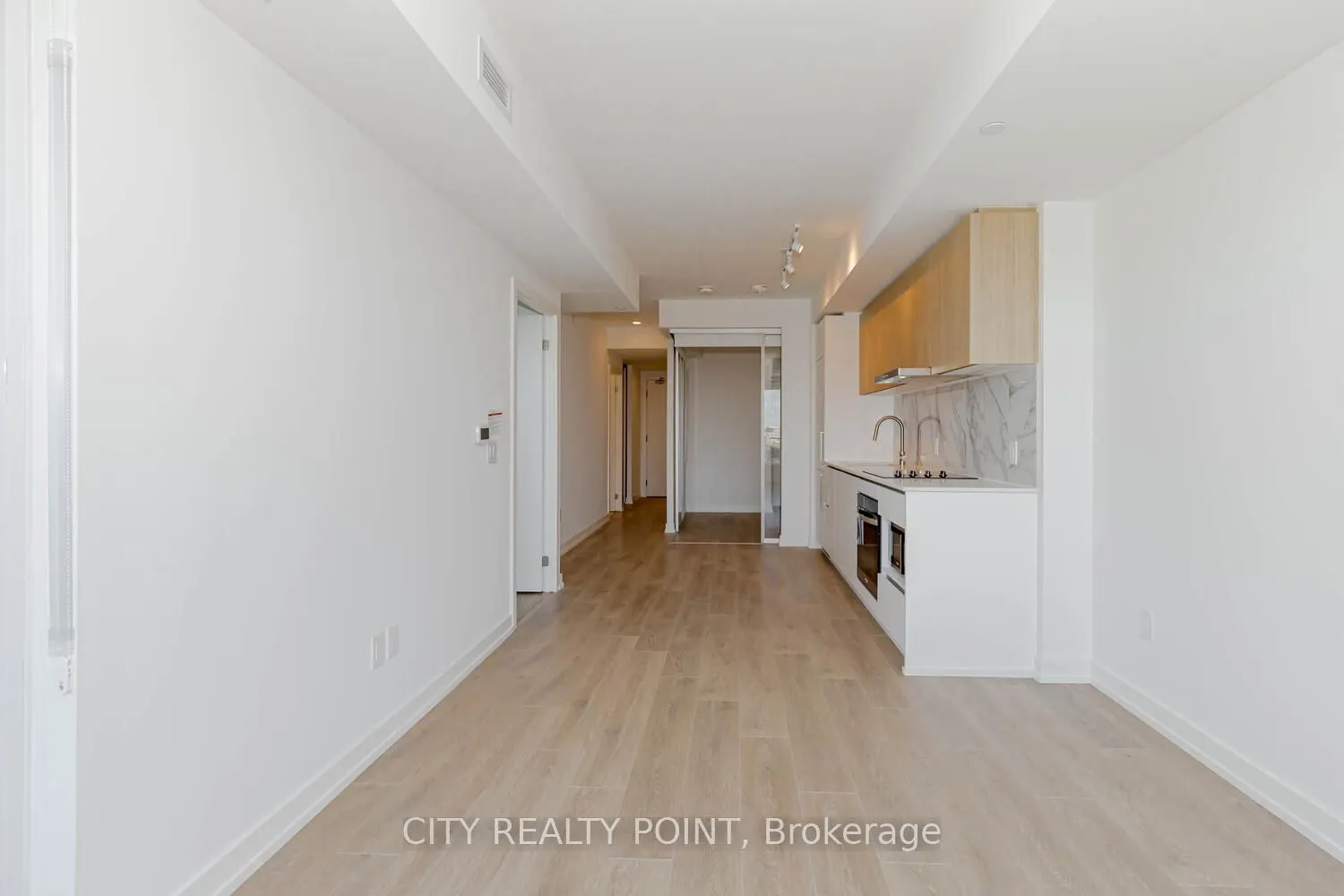 1100 Sheppard Avenue W, #820