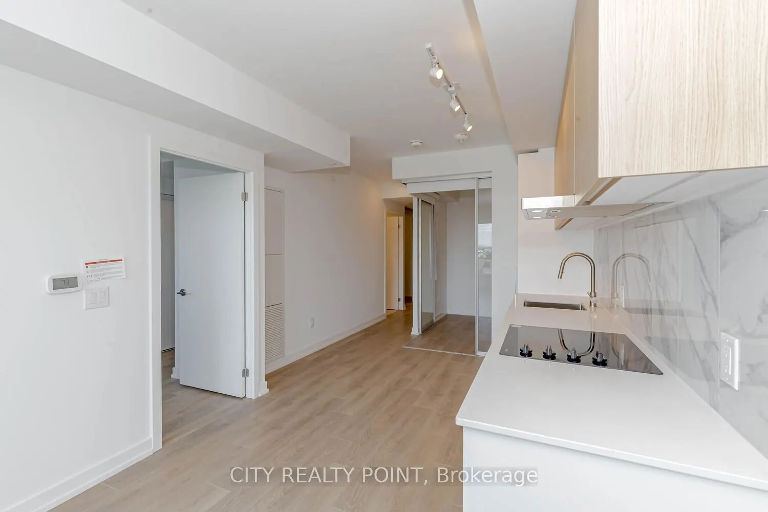 1100 Sheppard Avenue W, #820